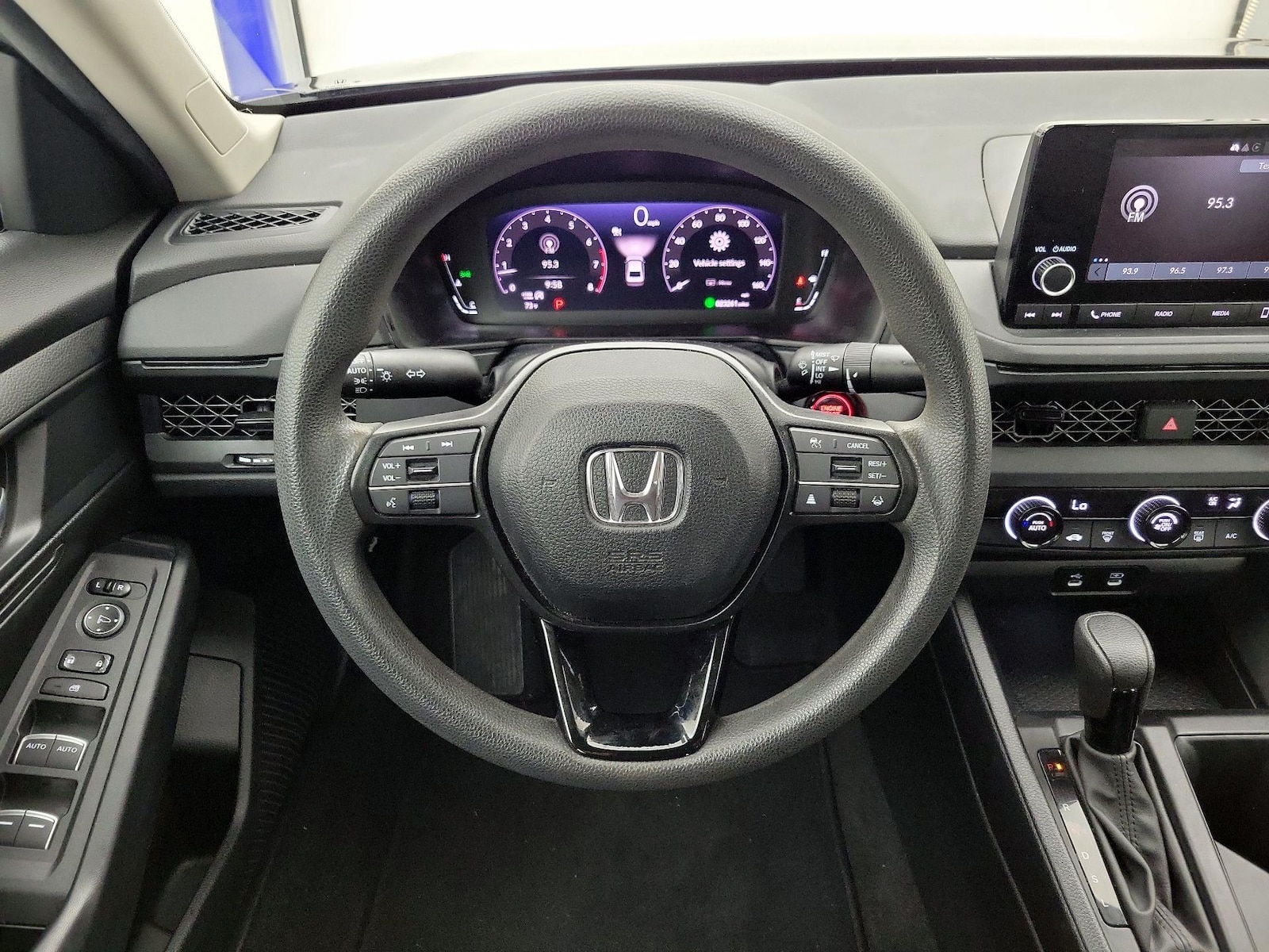 2024 Honda Accord LX - Photo 11