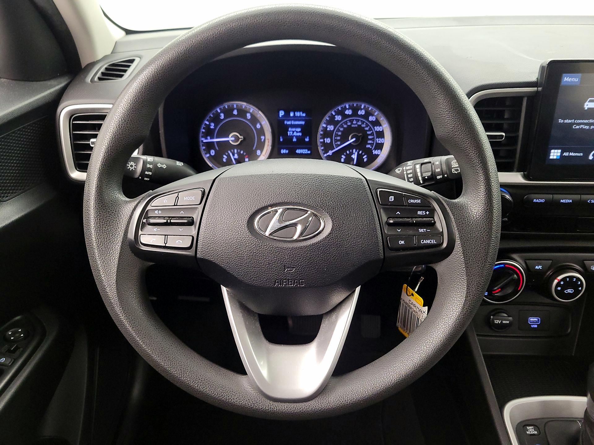 Thumbnail: 2021 Hyundai Venue - 10