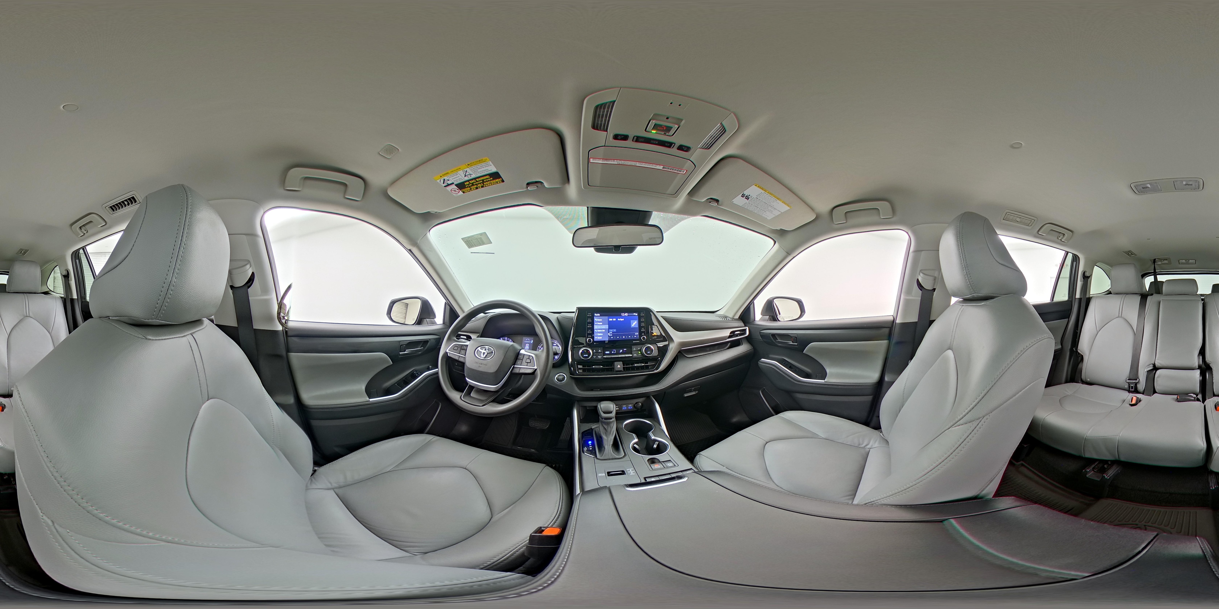 2022 Toyota Highlander L - Photo 24