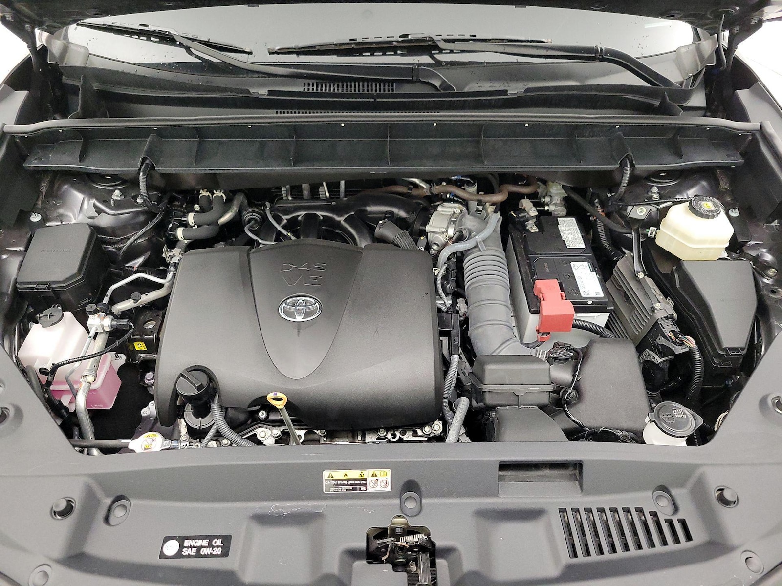2022 Toyota Highlander L - Photo 22