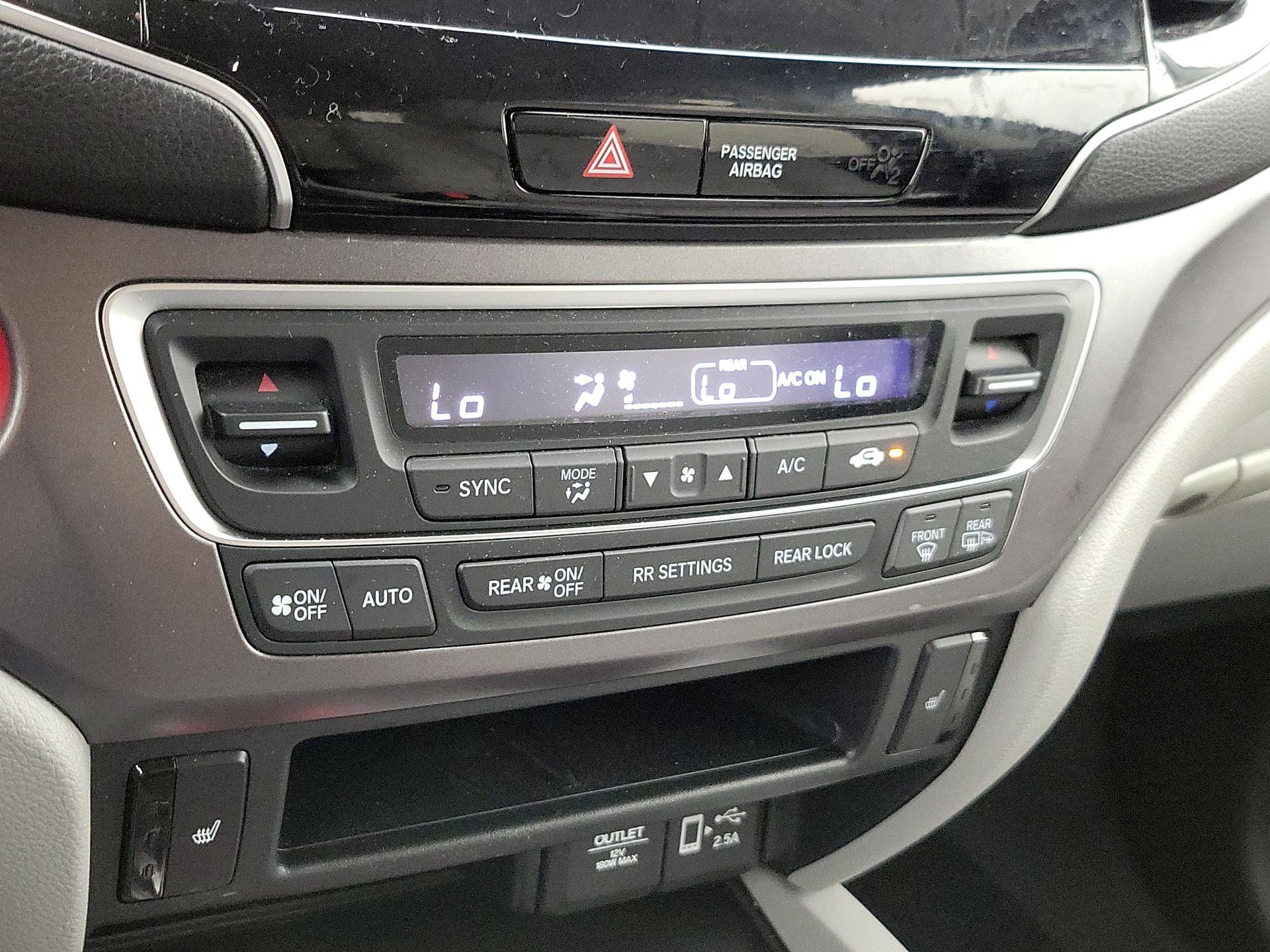 Thumbnail: 2021 Honda Pilot - 16