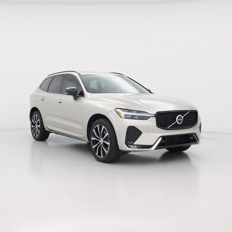 2023 Volvo XC60 B5 Plus Dark Theme