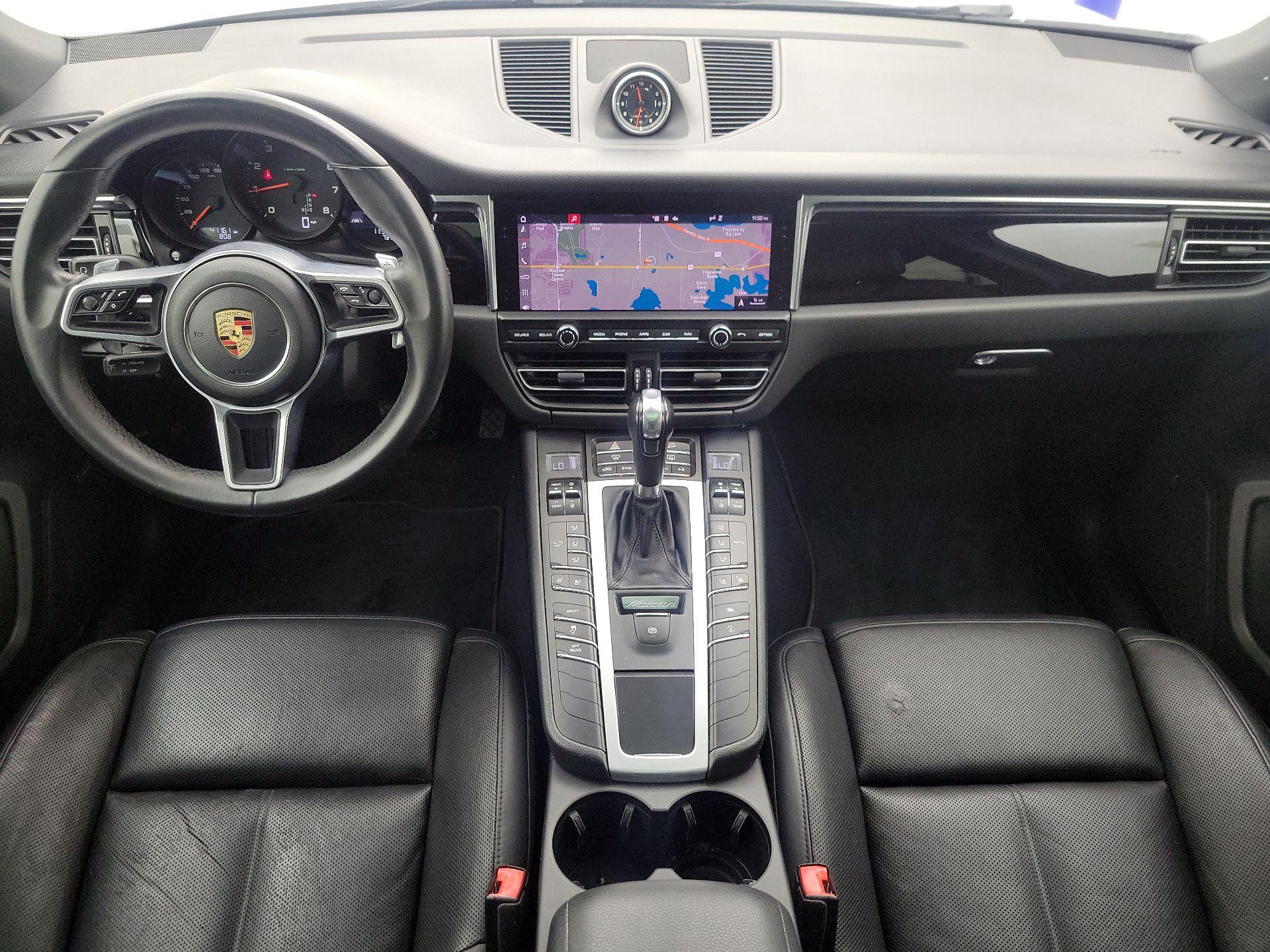 Thumbnail: 2020 Porsche Macan - 9