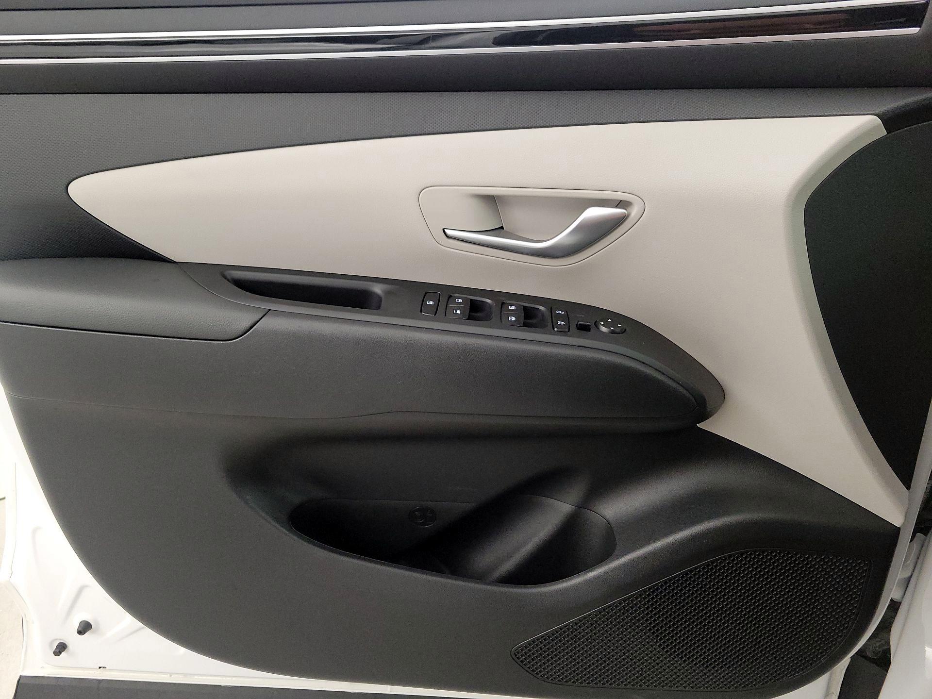 Thumbnail: 2024 Hyundai Tucson - 12