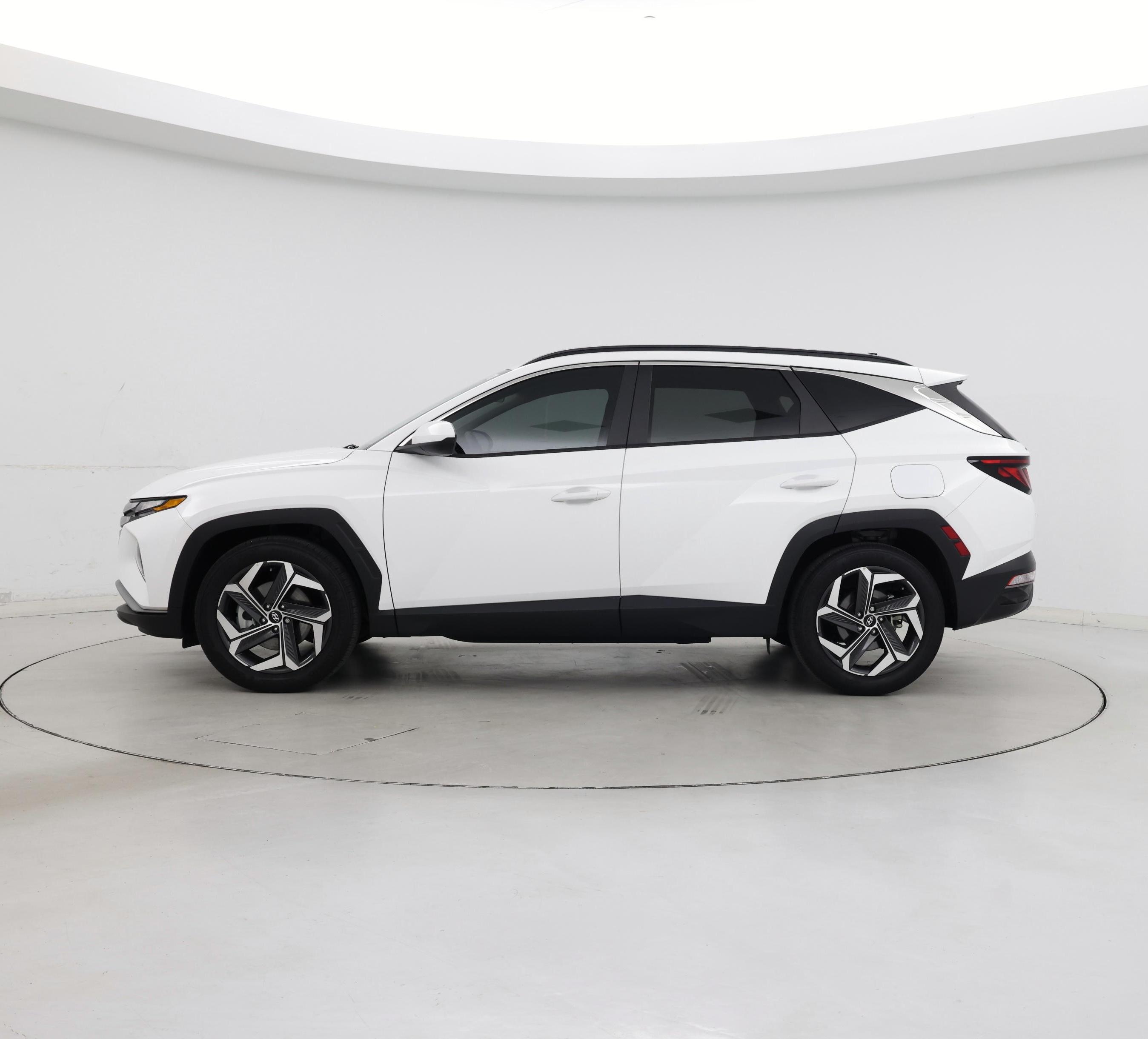 Thumbnail: 2024 Hyundai Tucson - 3