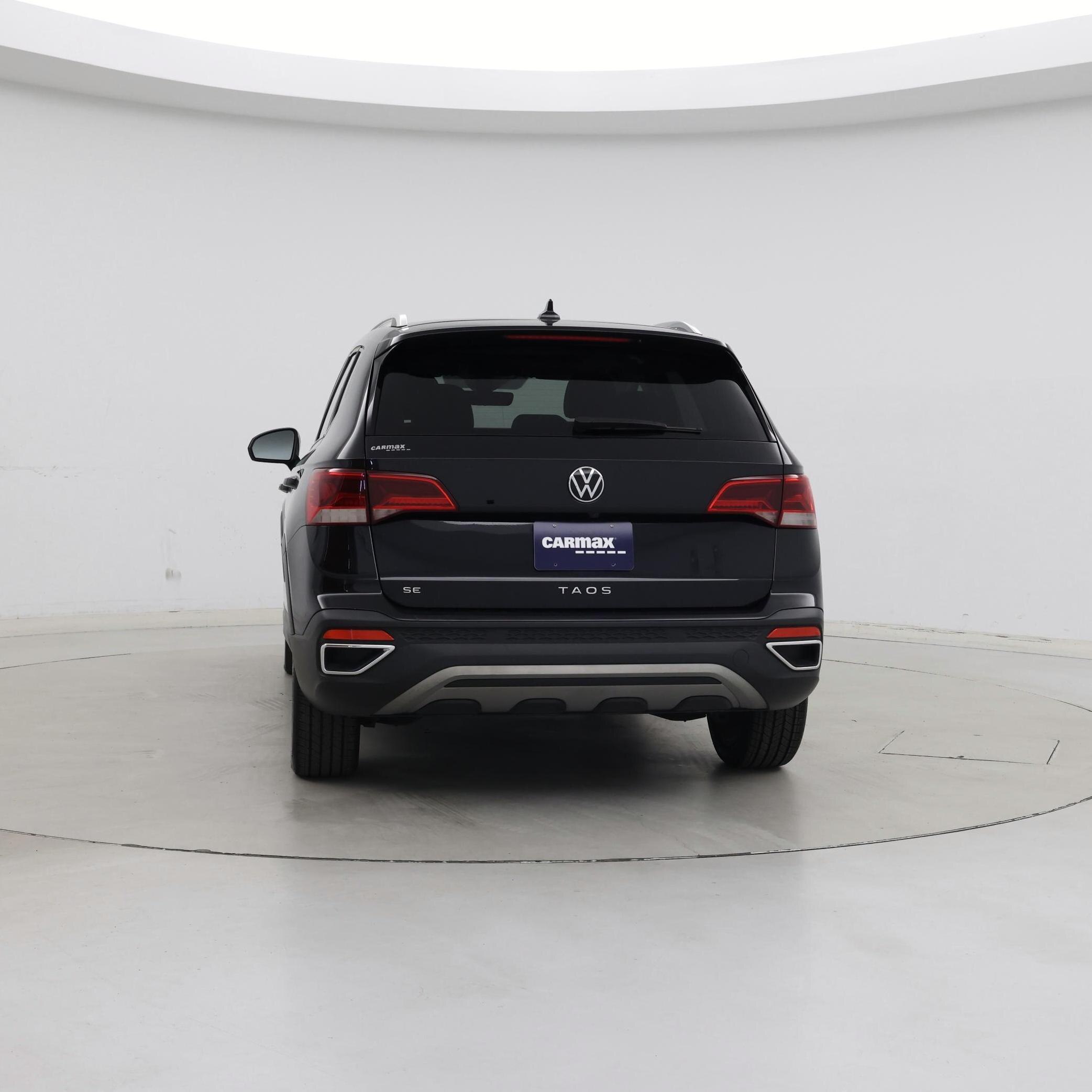 Thumbnail: 2023 Volkswagen Taos - 6