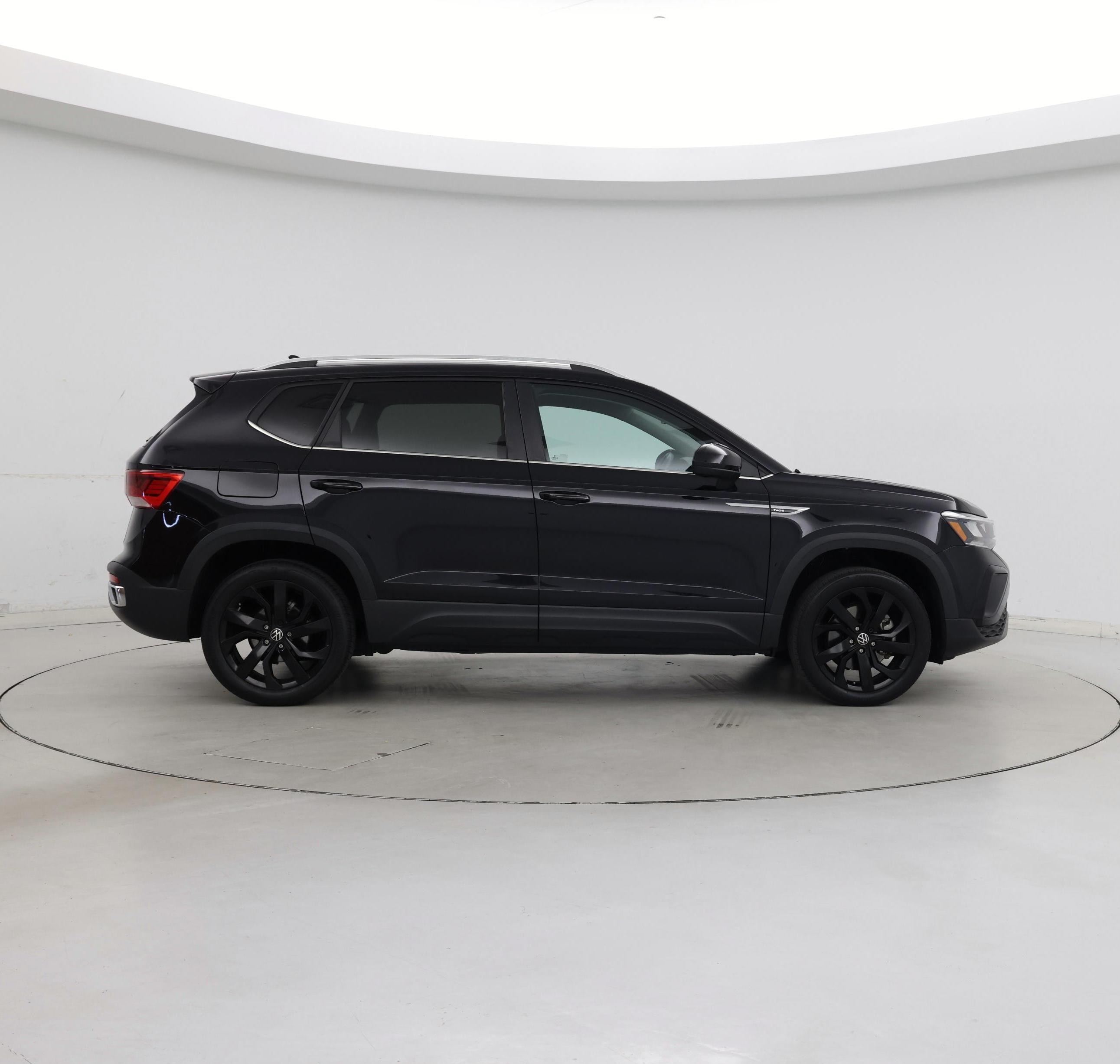 Thumbnail: 2023 Volkswagen Taos - 7