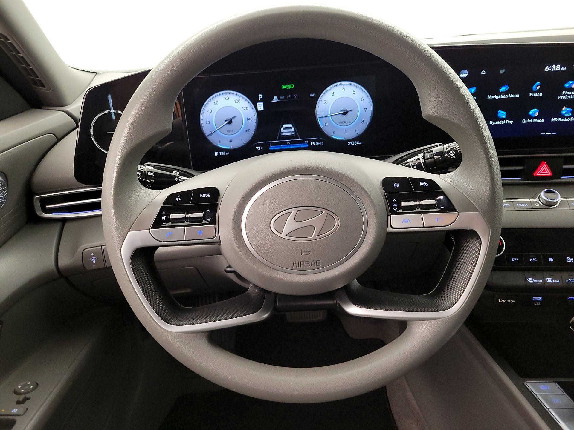 Thumbnail: 2024 Hyundai Elantra - 10