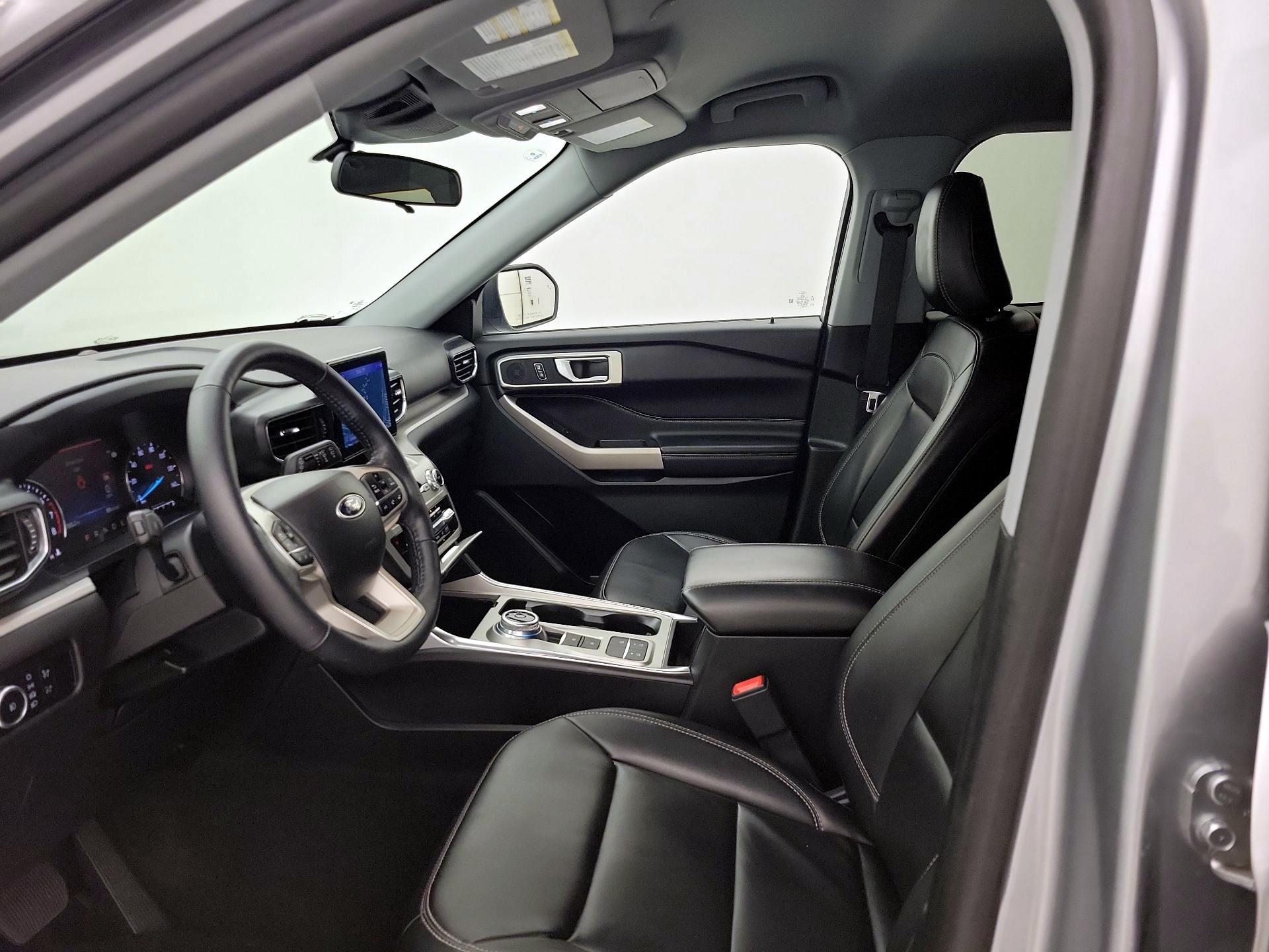 Thumbnail: 2023 Ford Explorer - 11