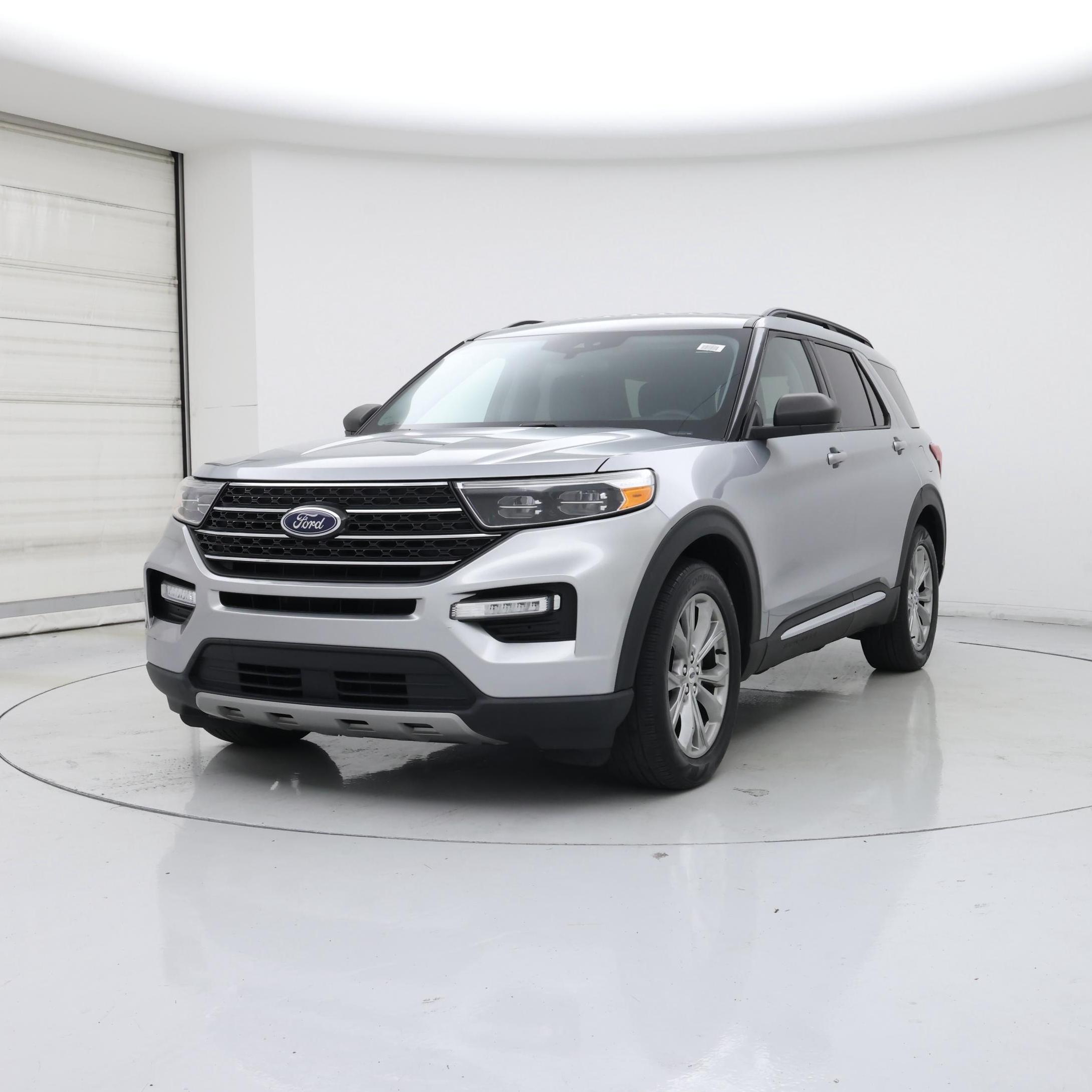 Thumbnail: 2023 Ford Explorer - 4