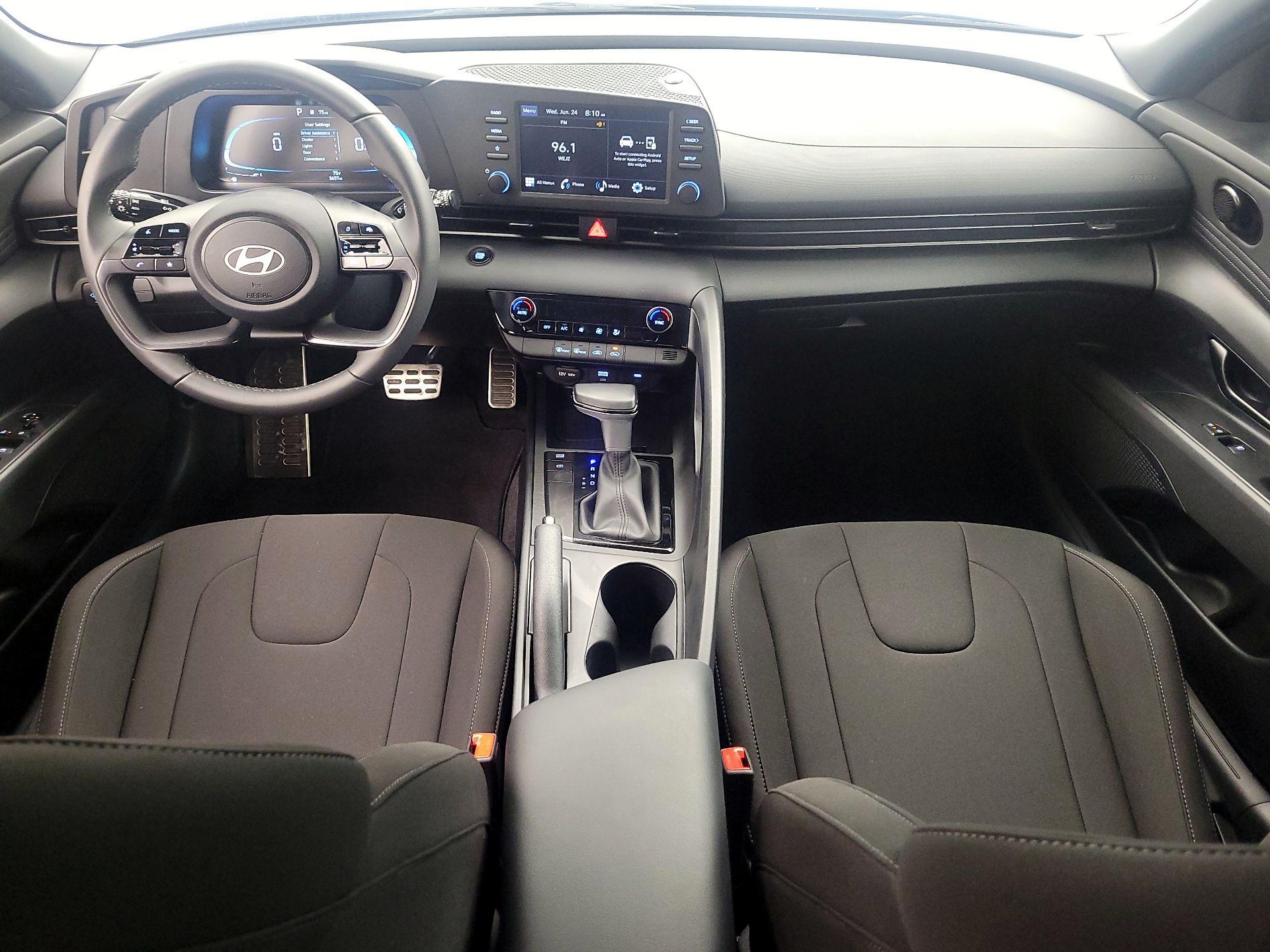 Thumbnail: 2025 Hyundai Elantra - 9