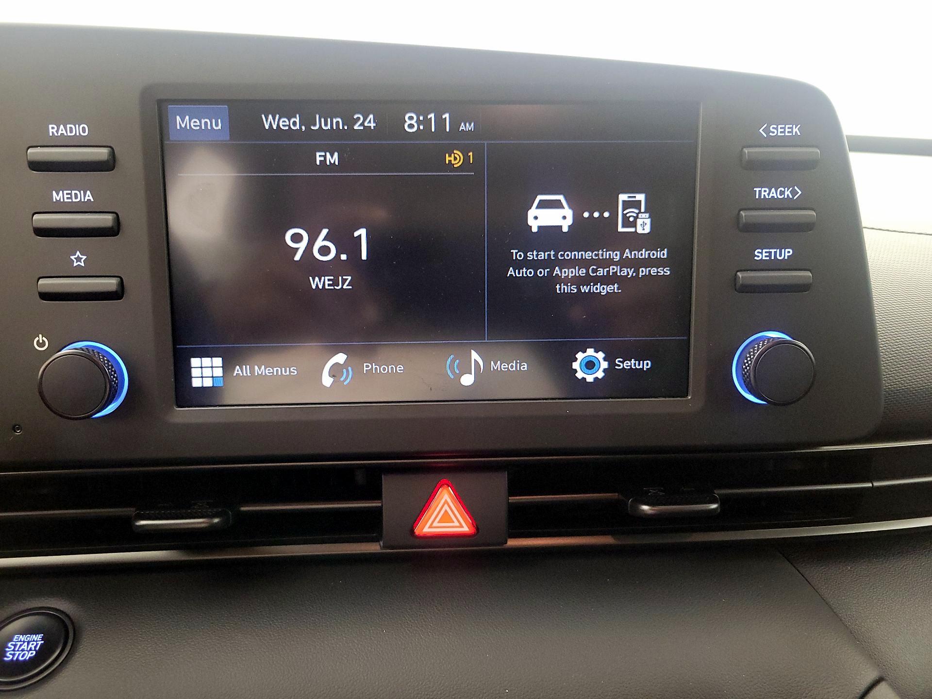 Thumbnail: 2025 Hyundai Elantra - 15