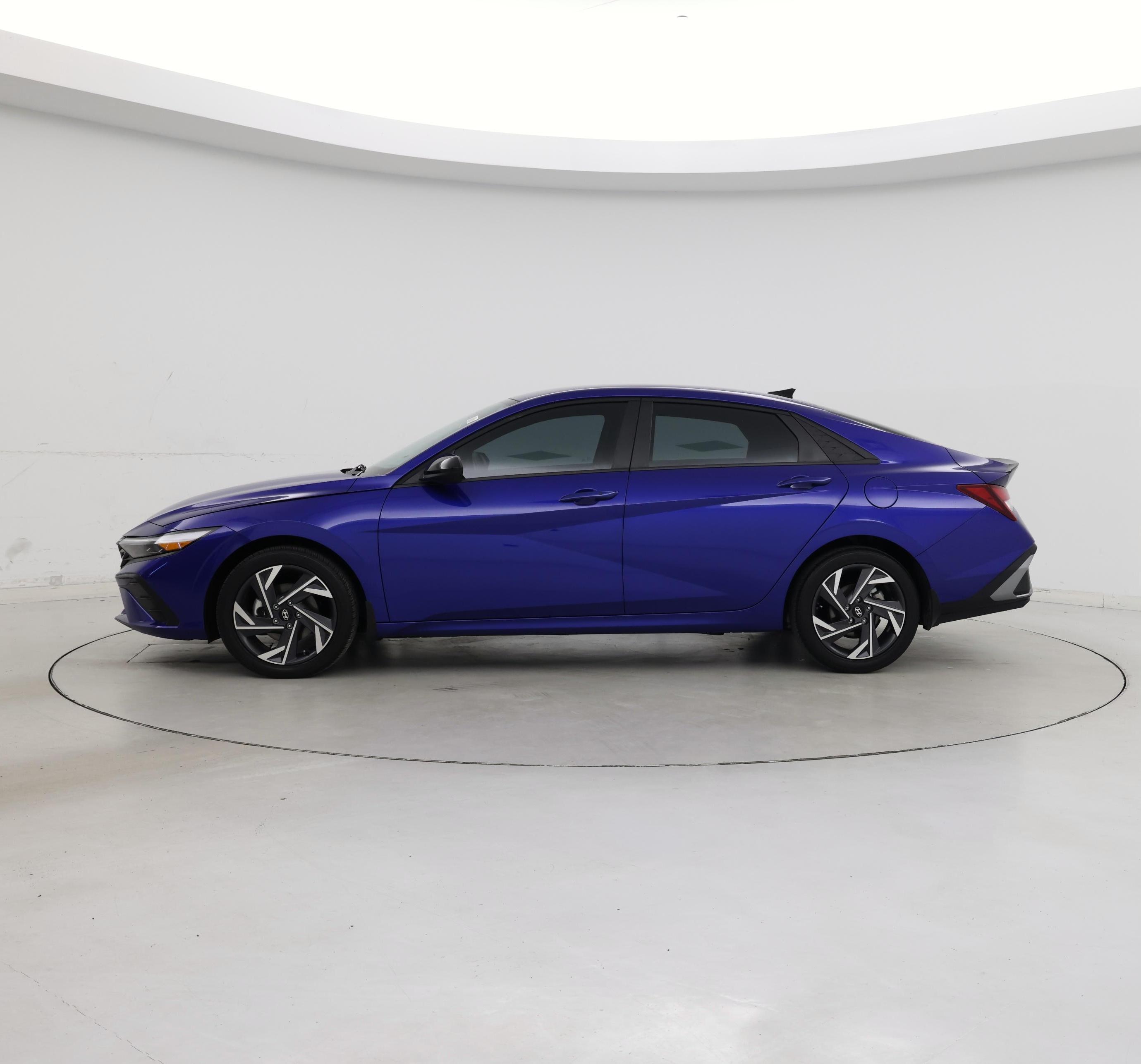 Thumbnail: 2025 Hyundai Elantra - 3