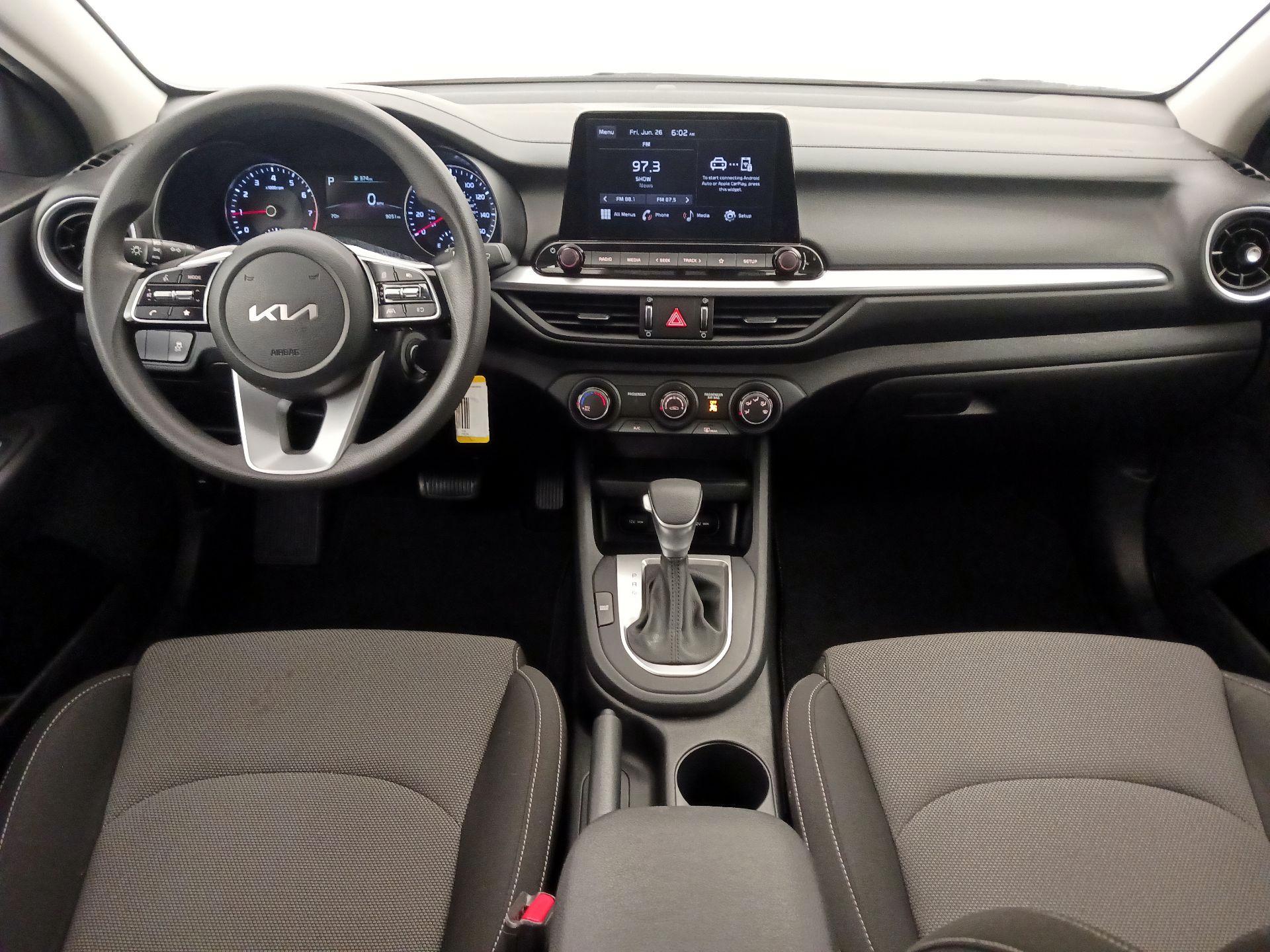 Thumbnail: 2023 Kia Forte - 9