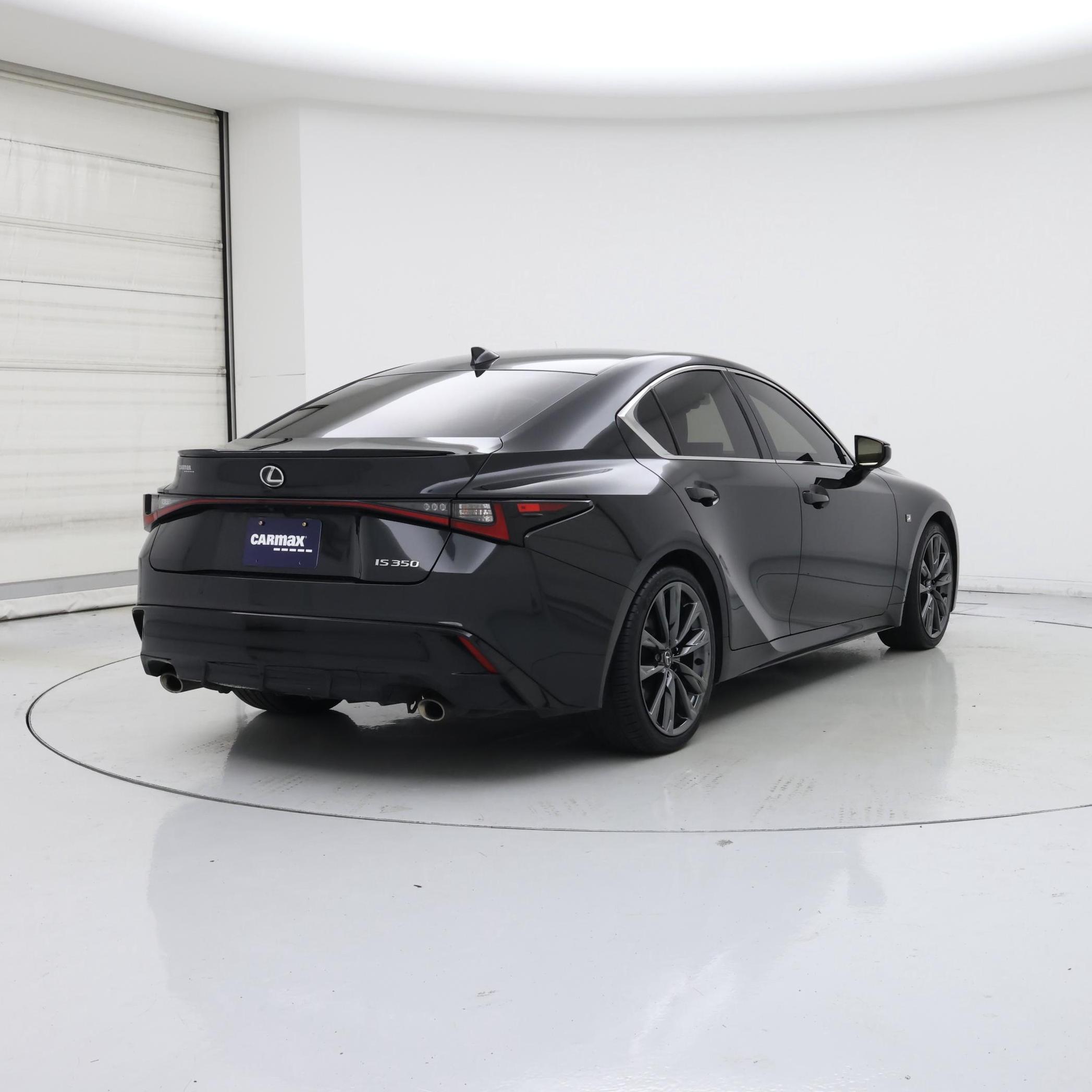 Thumbnail: 2024 Lexus IS - 8