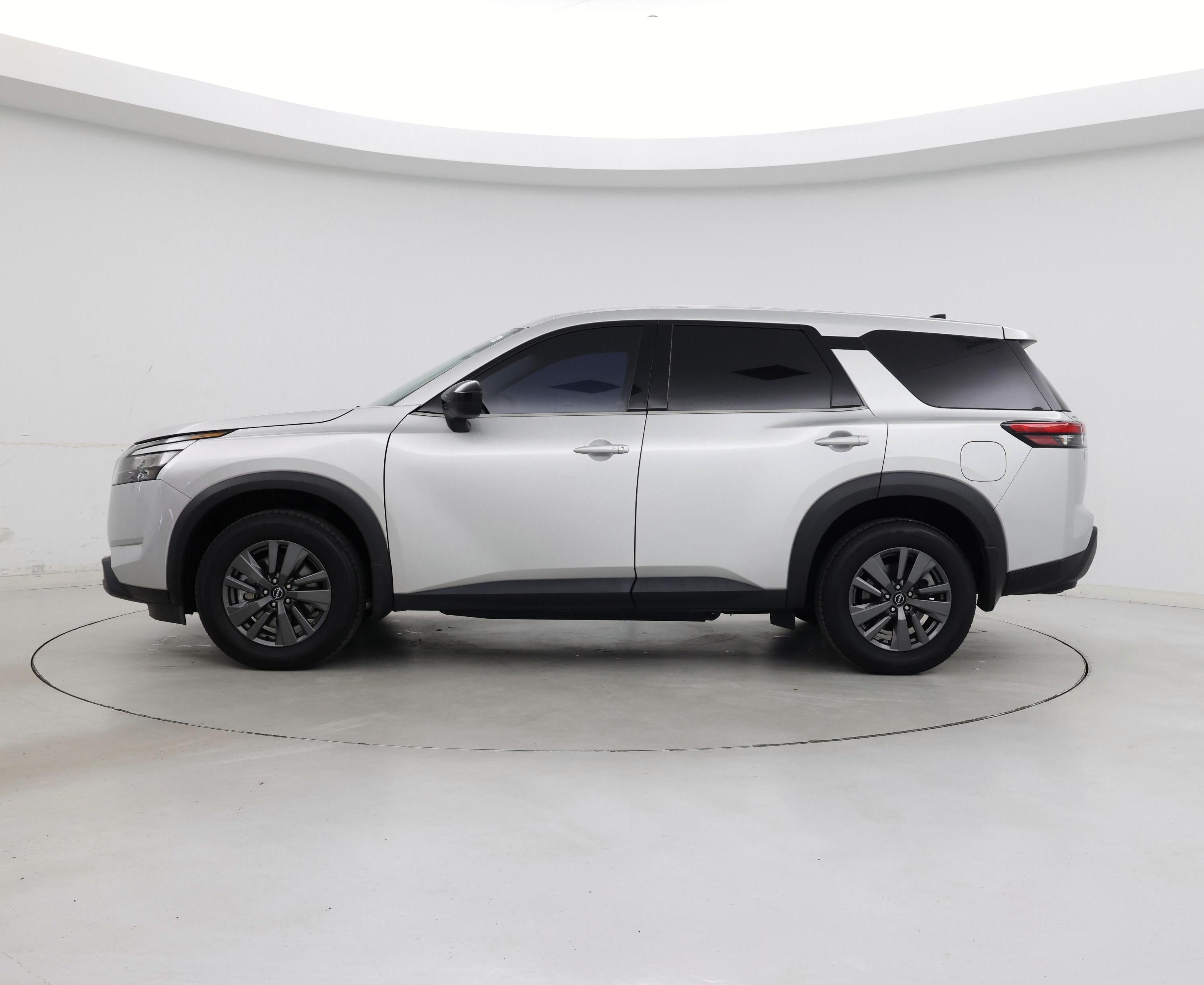 Thumbnail: 2024 Nissan Pathfinder - 3