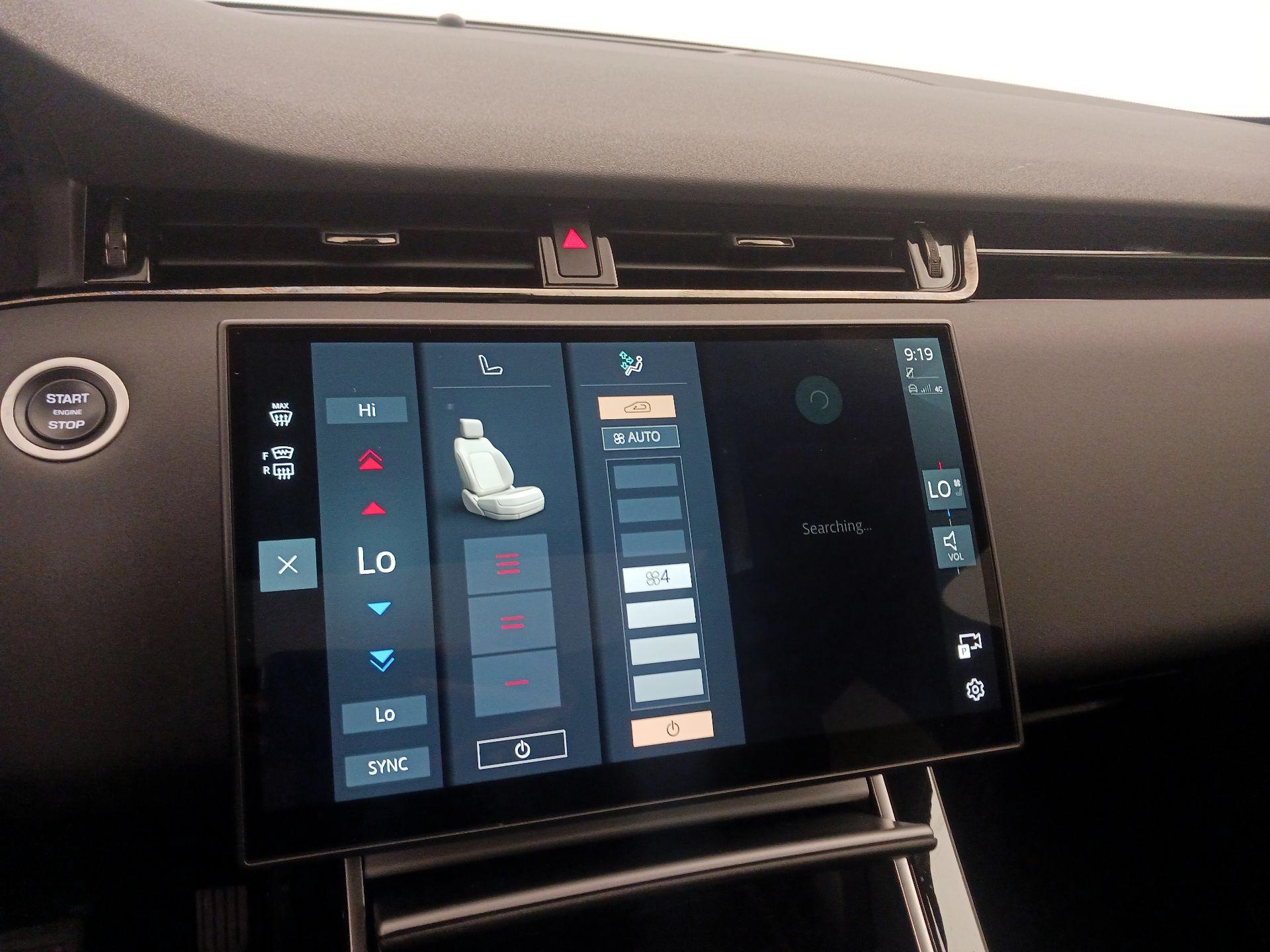 Thumbnail: 2024 Land Rover Range Rover Evoque - 17