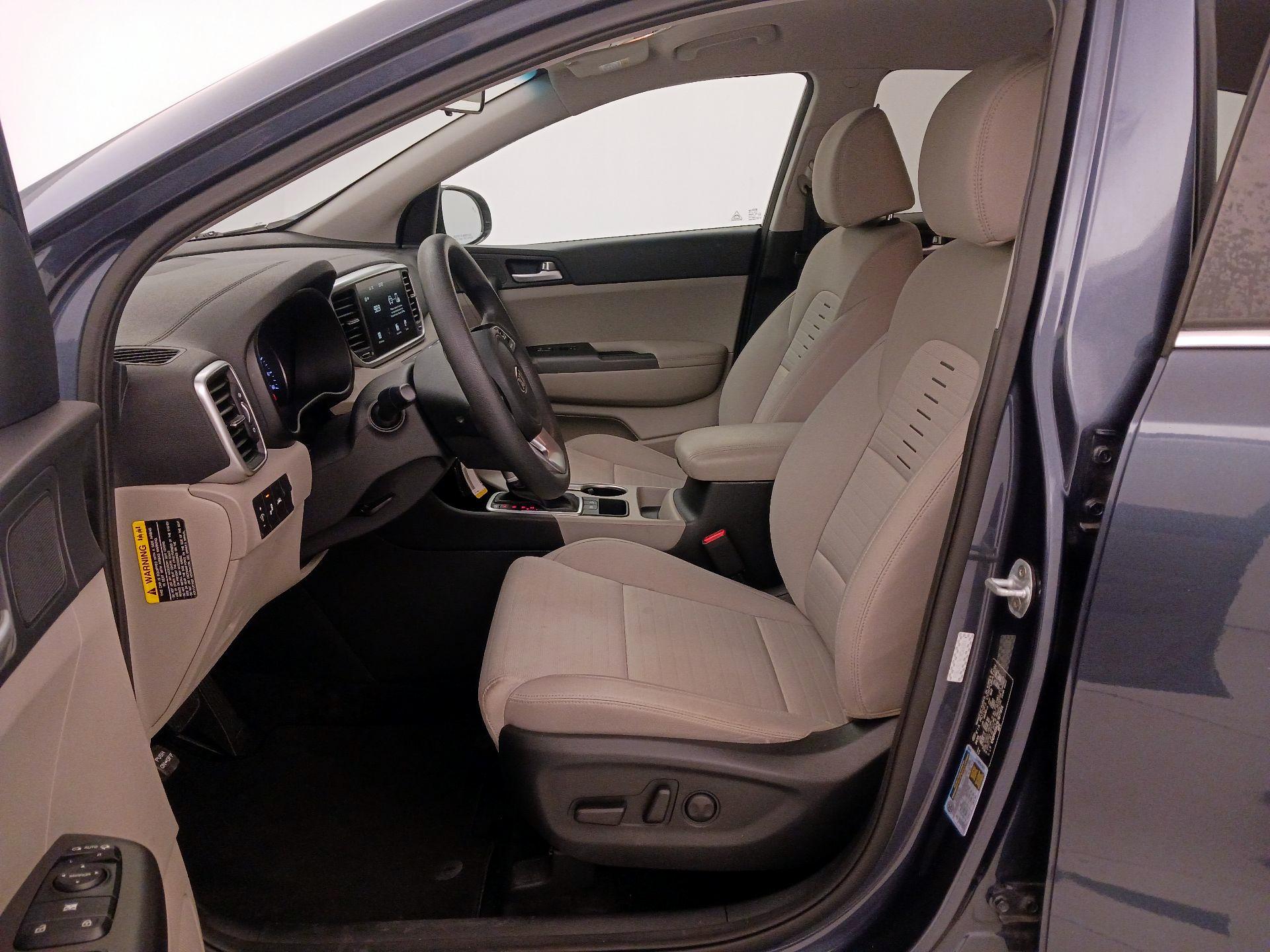 Thumbnail: 2020 Kia Sportage - 11