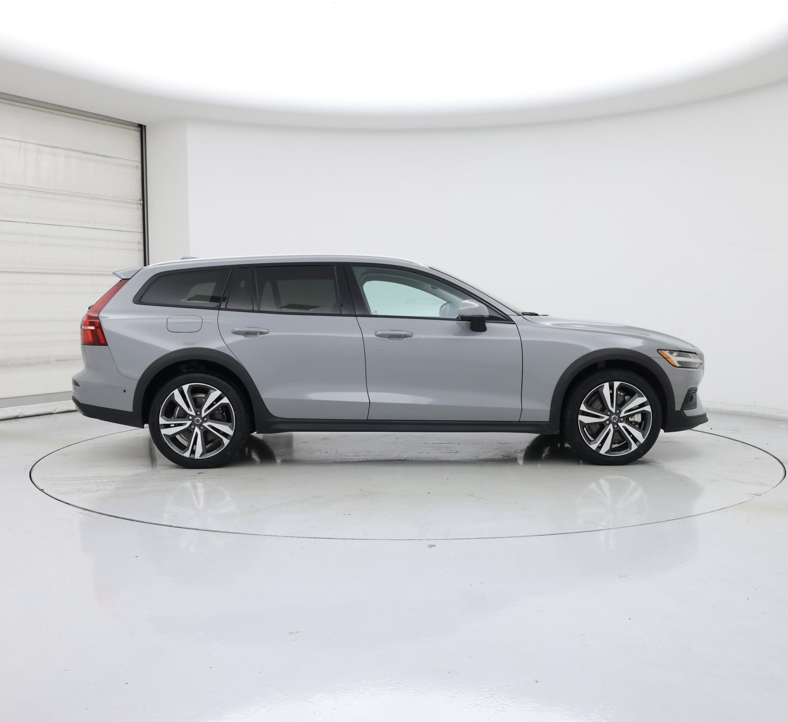 Thumbnail: 2025 Volvo S60 - 7