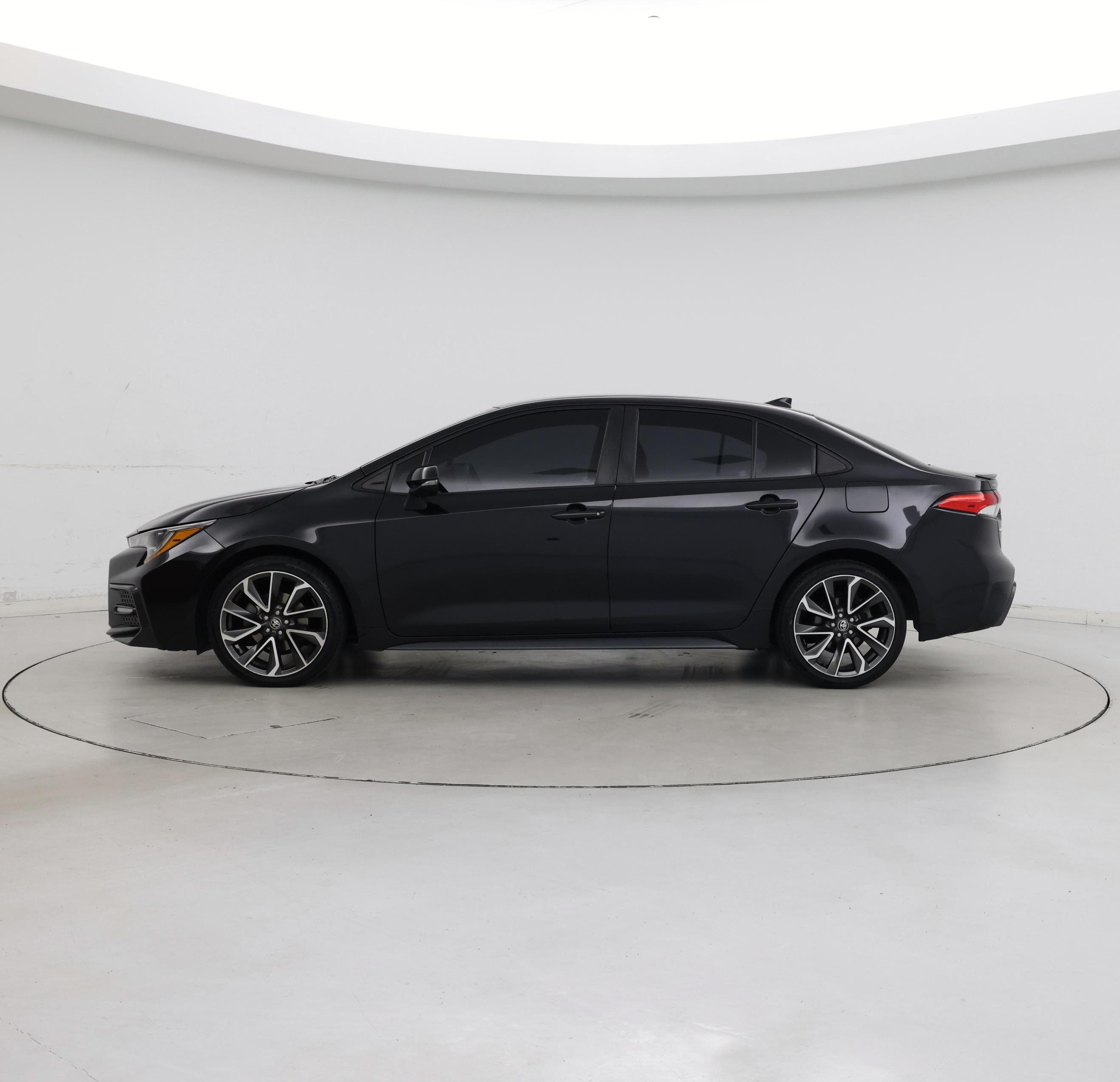 Thumbnail: 2022 Toyota Corolla - 3