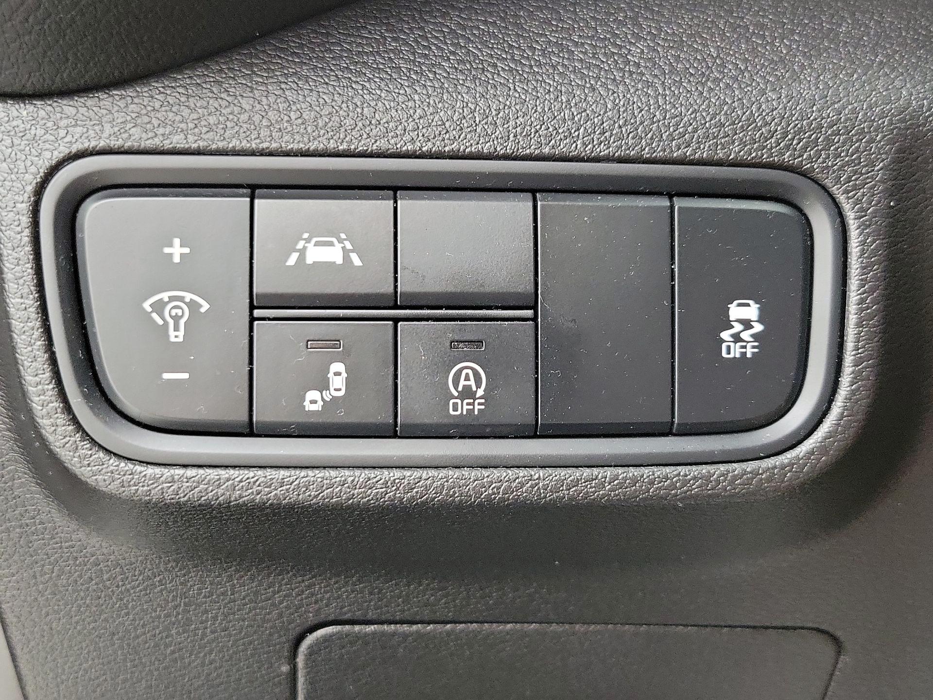 Thumbnail: 2021 Kia Soul - 13