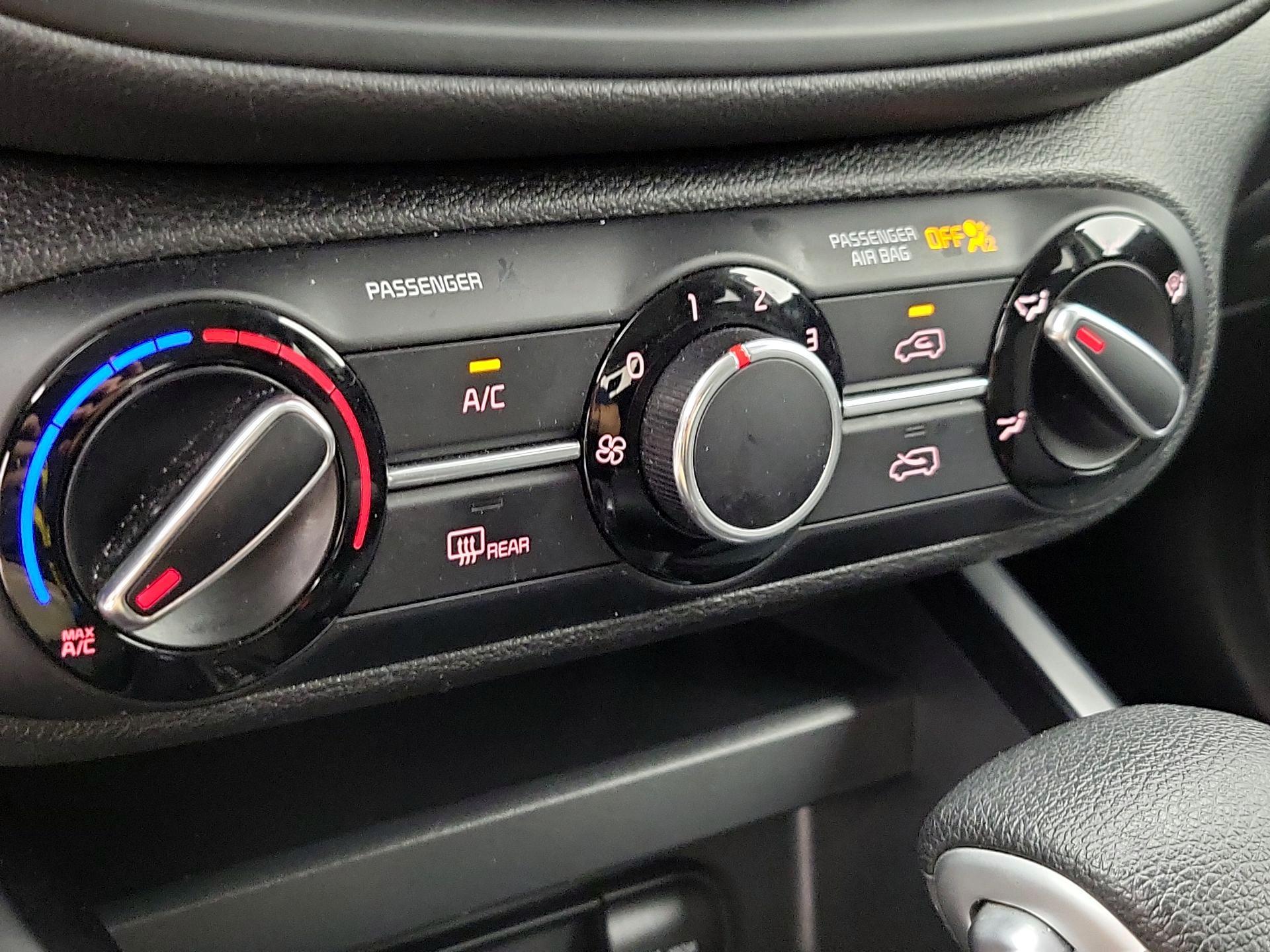 Thumbnail: 2021 Kia Soul - 16