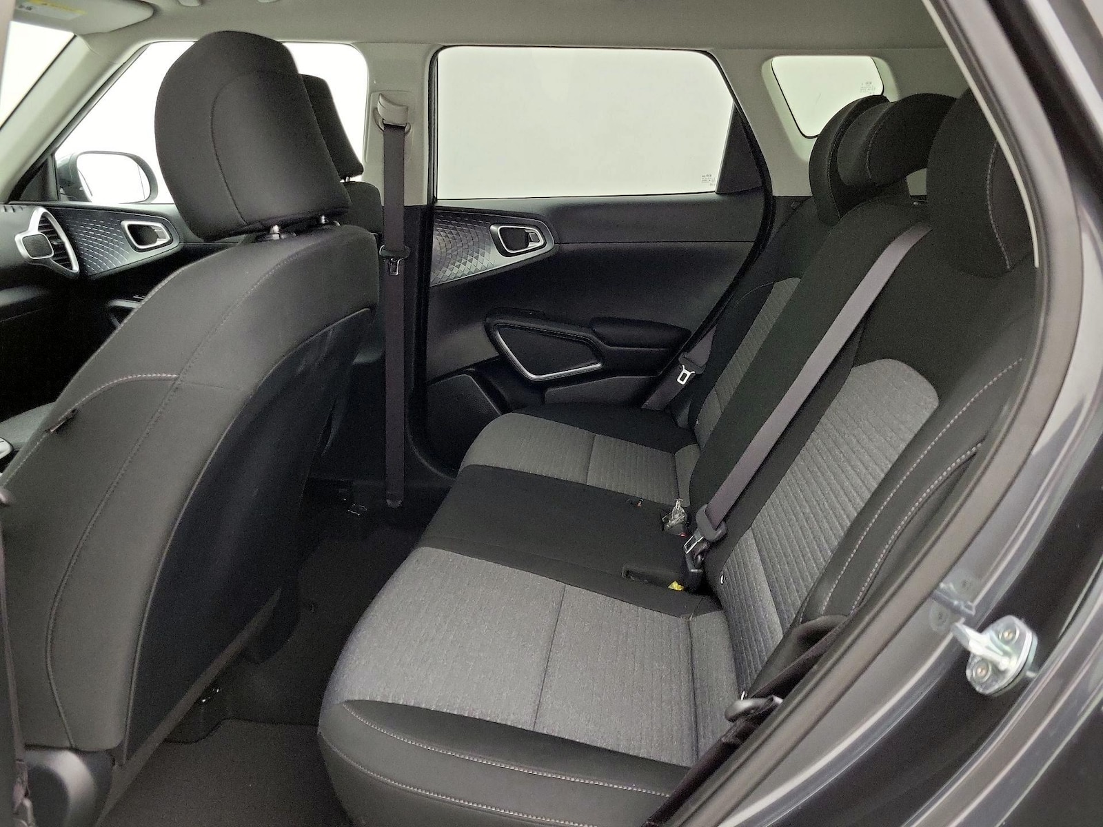 2021 Kia Soul S - Photo 20