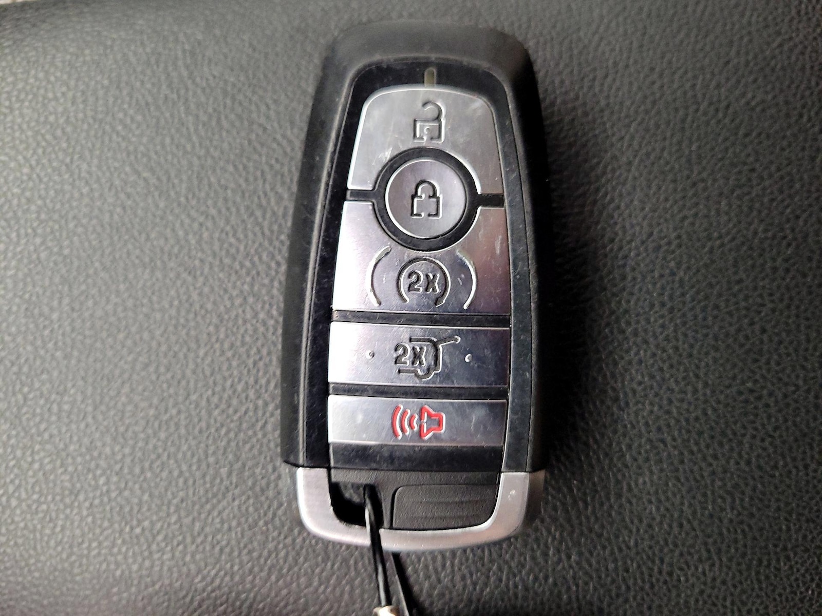 2021 Ford Escape SEL - Photo 23