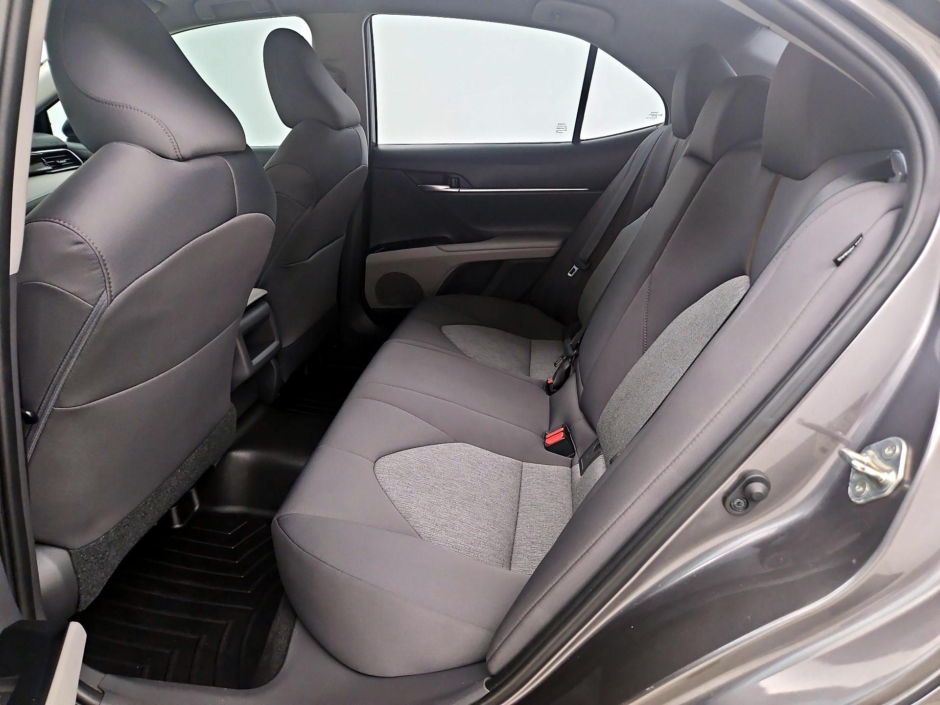 Thumbnail: 2020 Toyota Camry - 19