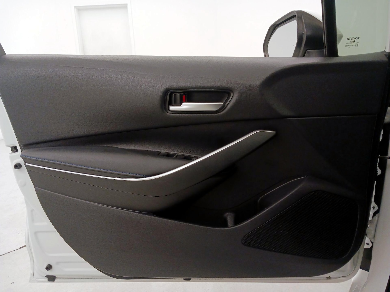 2021 Toyota Corolla SE - Photo 13