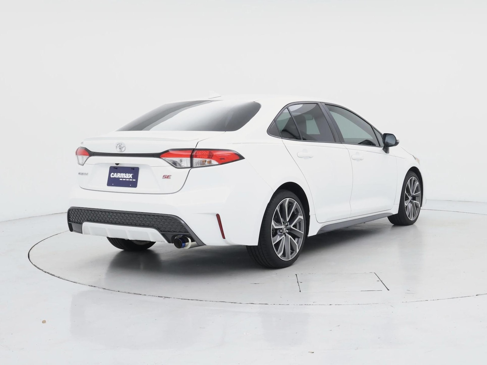 2021 Toyota Corolla SE - Photo 9