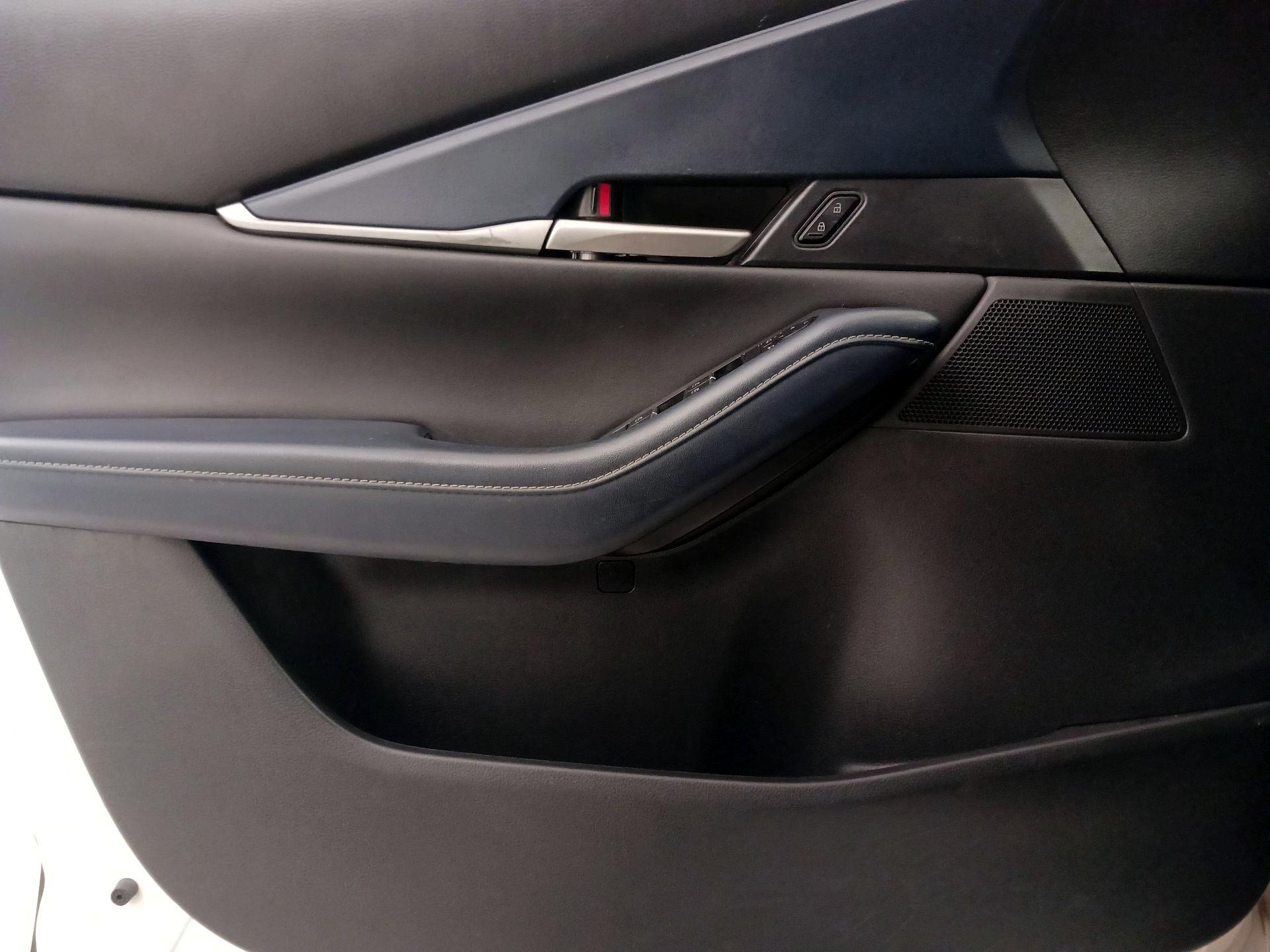 Thumbnail: 2020 Mazda CX-30 - 12