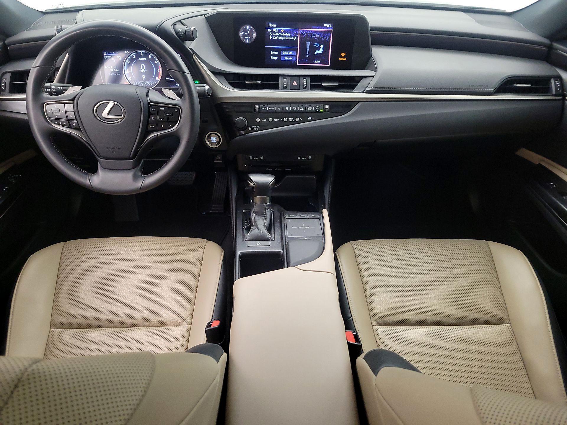 Thumbnail: 2020 Lexus ES - 9