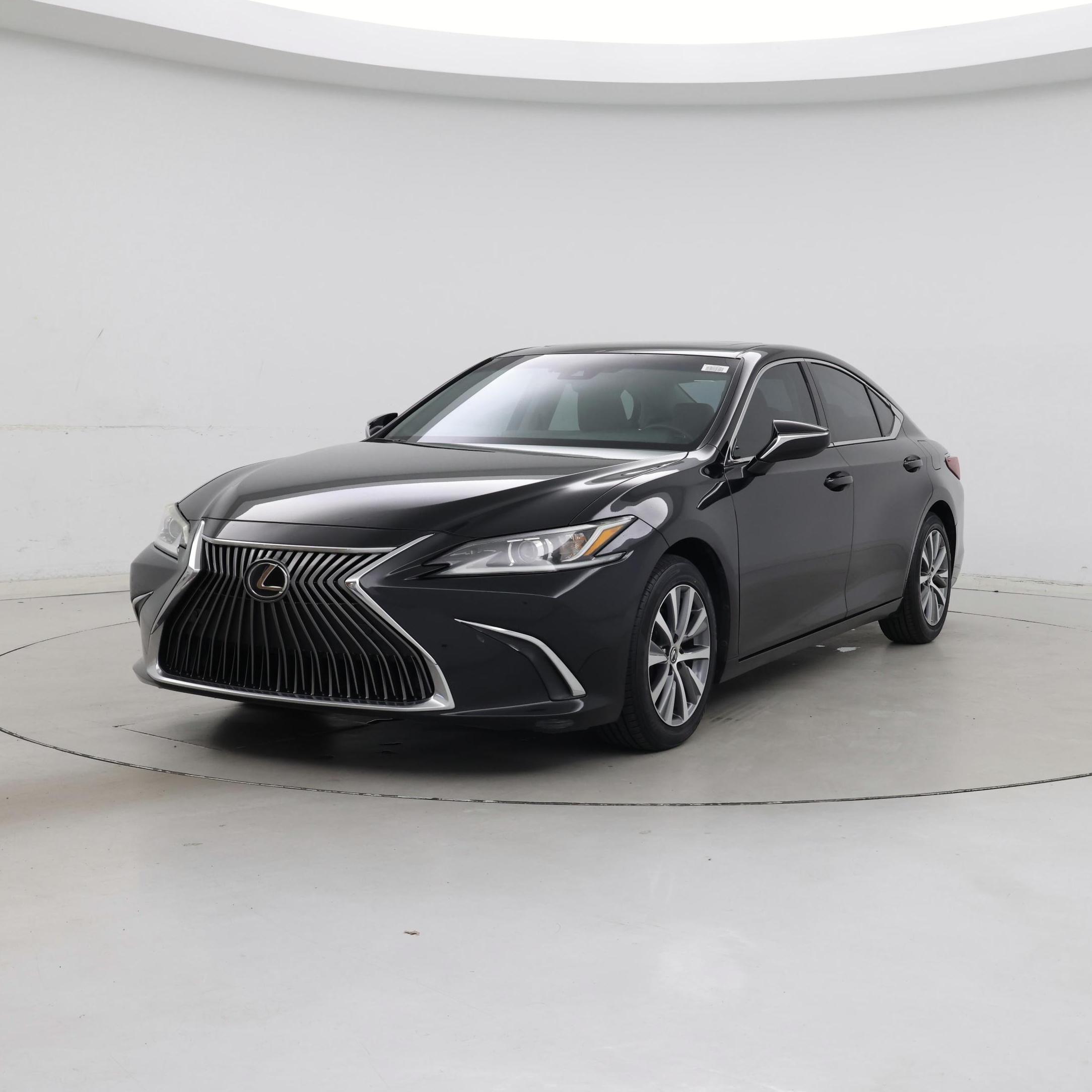 Thumbnail: 2020 Lexus ES - 4