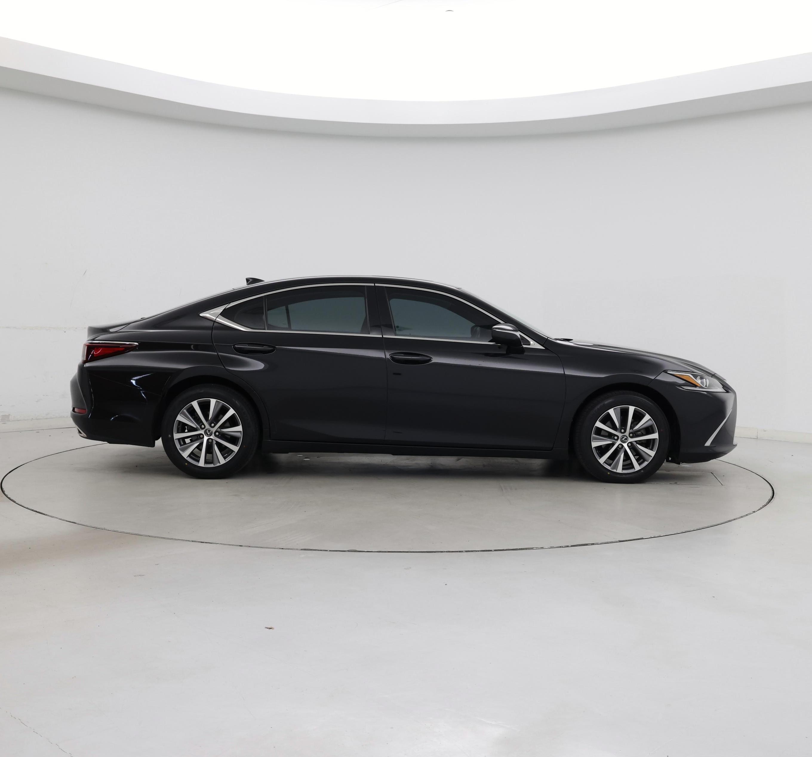 Thumbnail: 2020 Lexus ES - 7