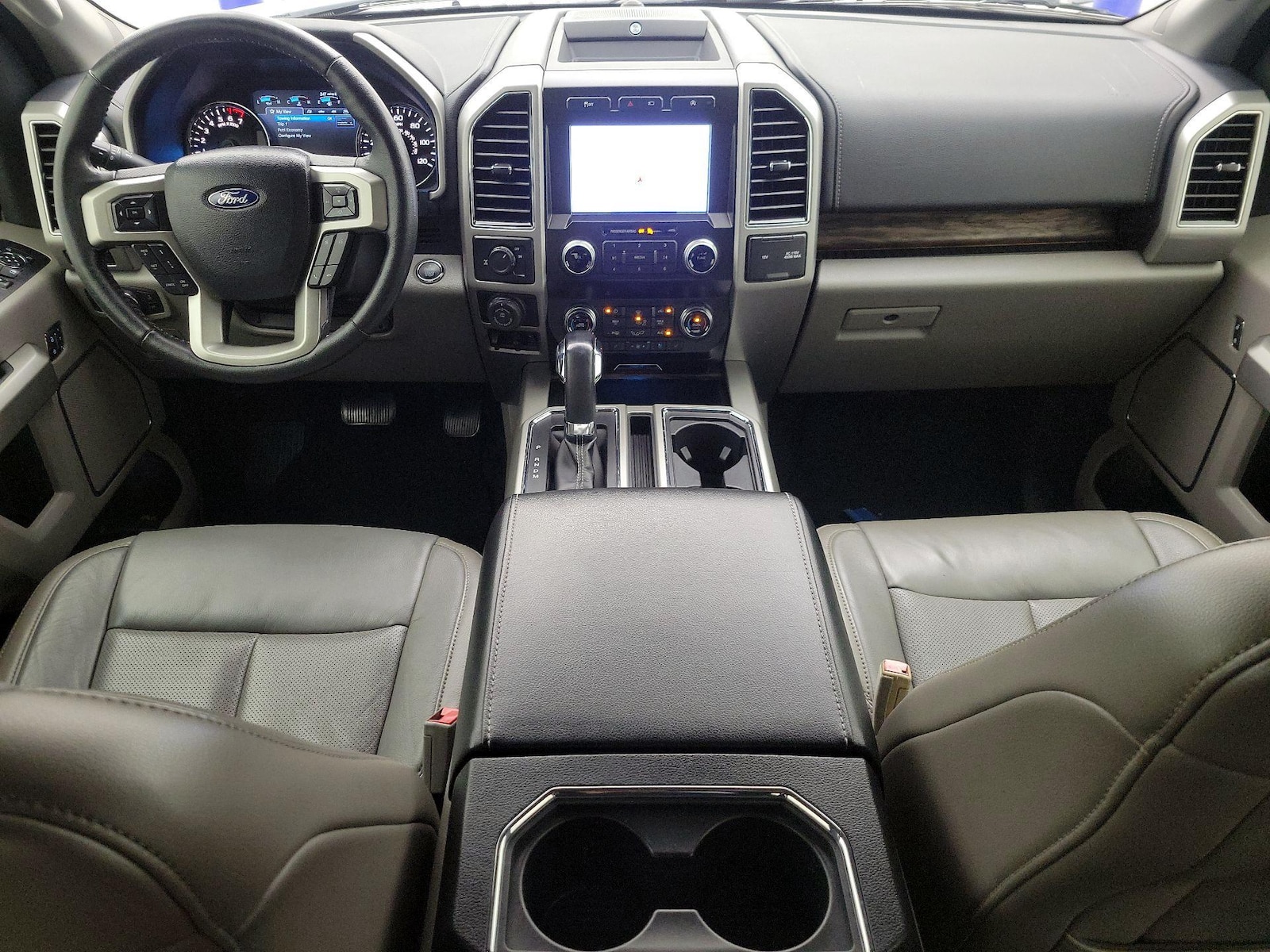 2020 Ford F-150 Lariat - Photo 10