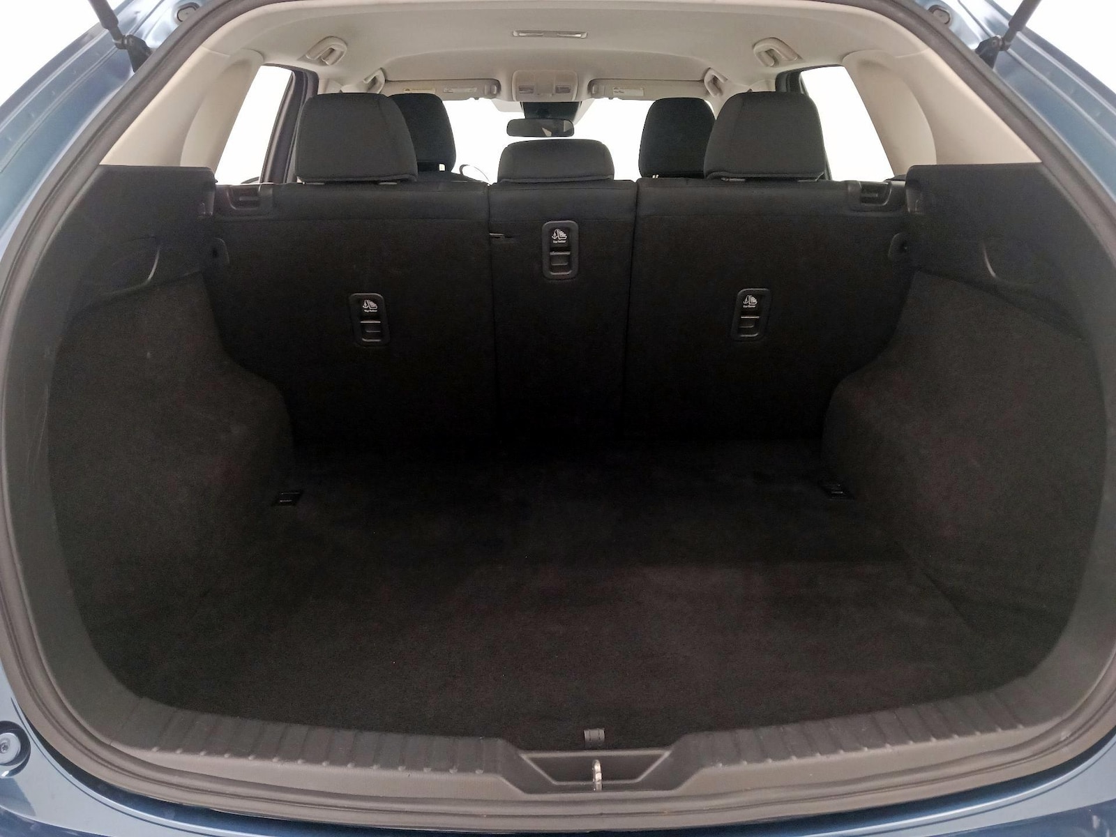 2020 Mazda CX-5 Sport - Photo 22
