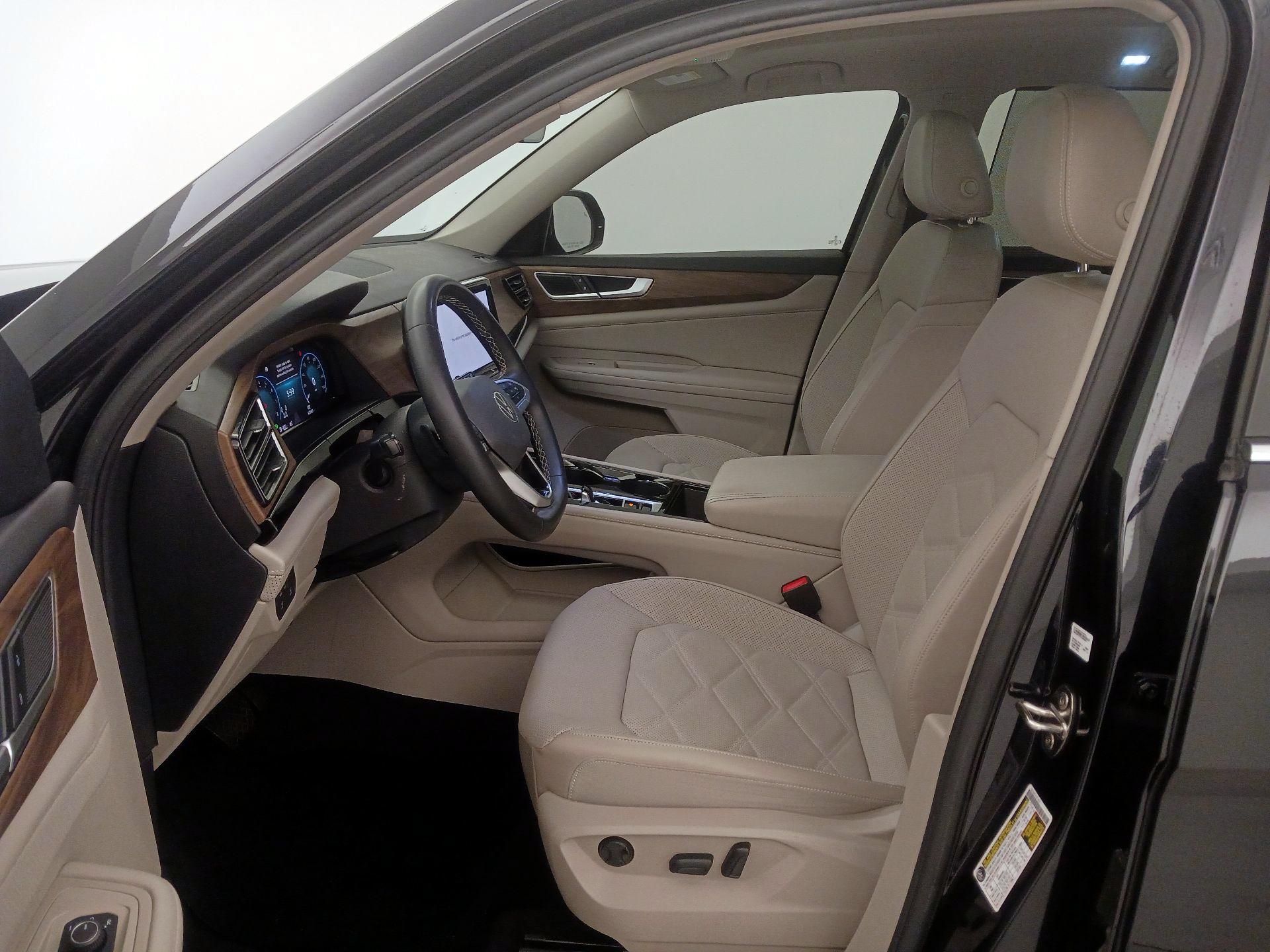 Thumbnail: 2024 Volkswagen Atlas - 11