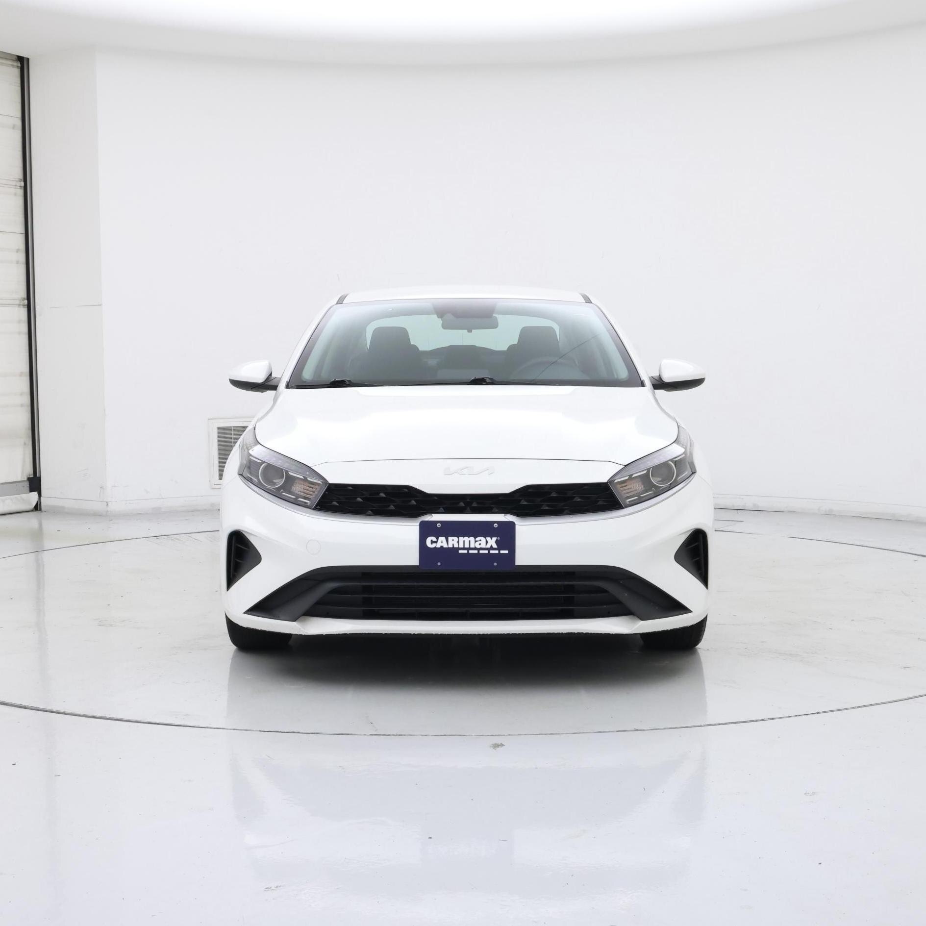 Thumbnail: 2024 Kia Forte - 5