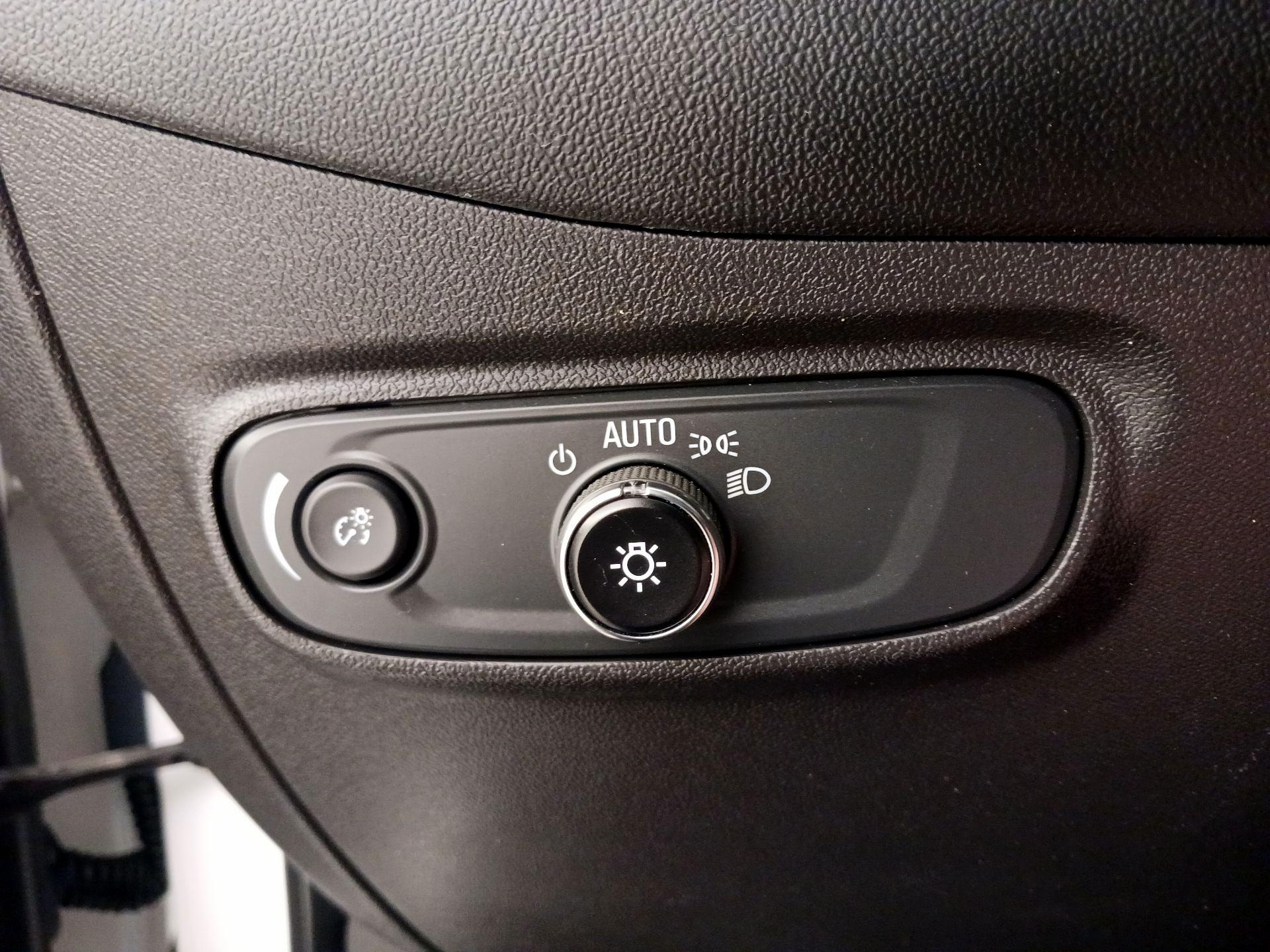 Thumbnail: 2021 Chevrolet Equinox - 13