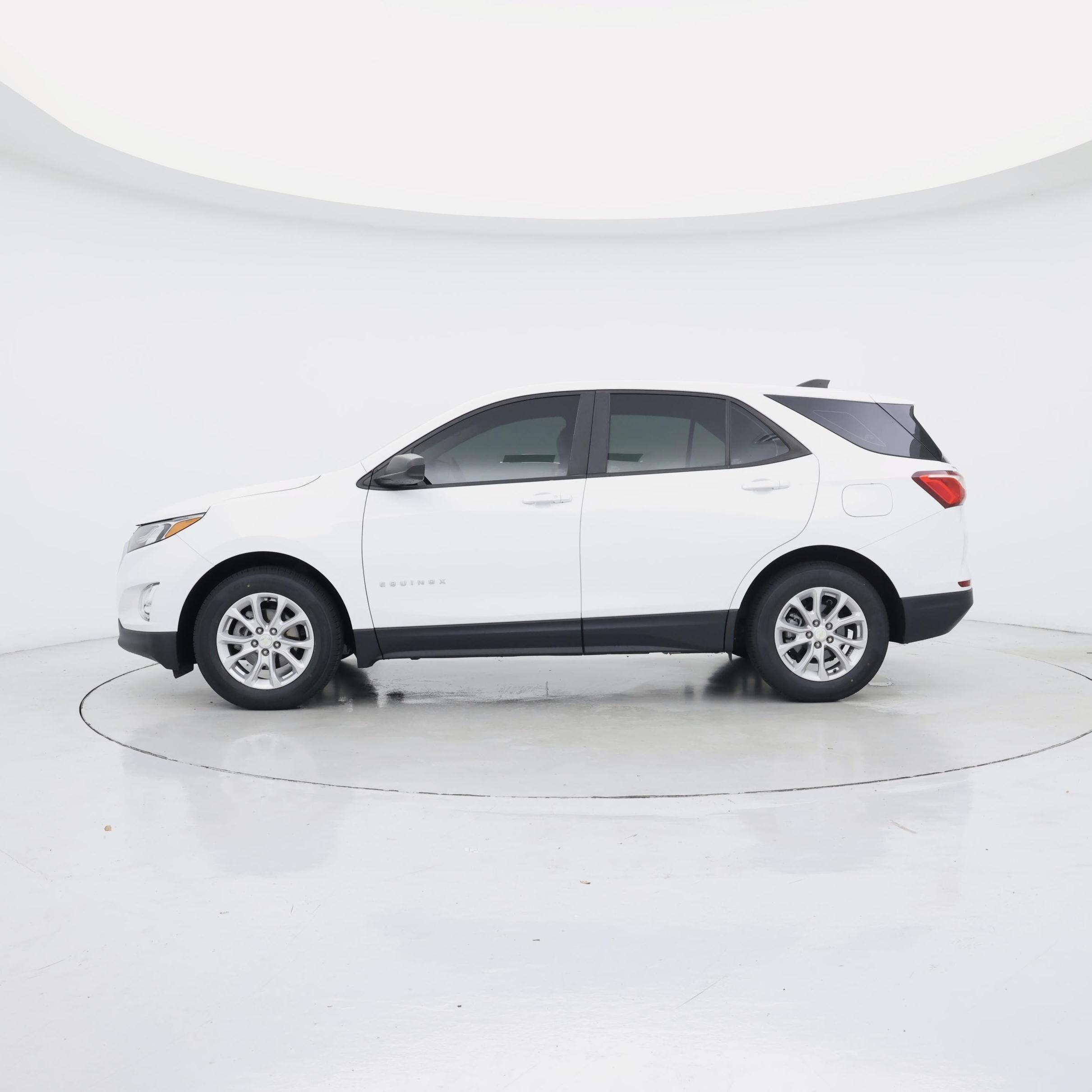 Thumbnail: 2021 Chevrolet Equinox - 3