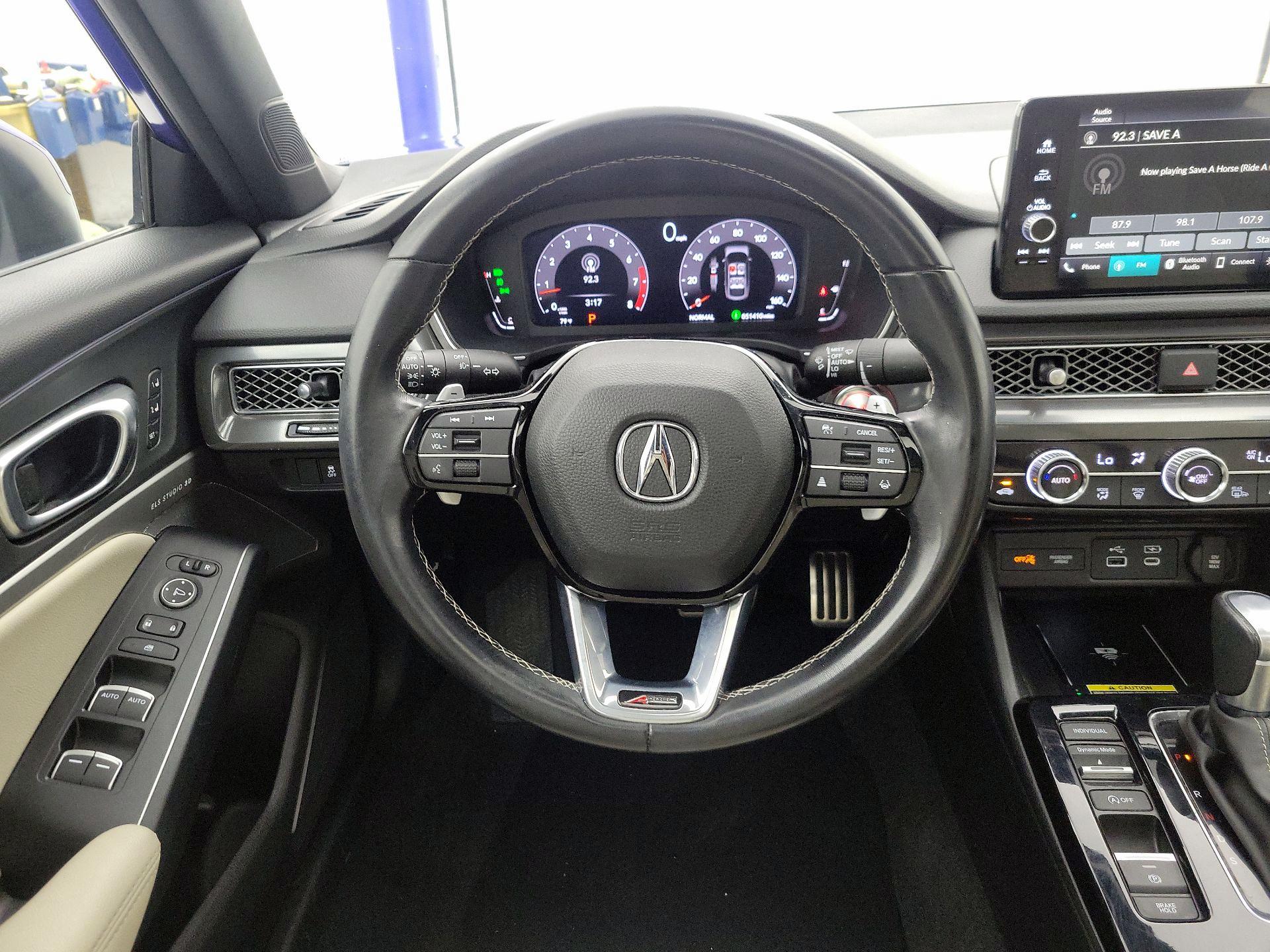 Thumbnail: 2023 Acura Integra - 10