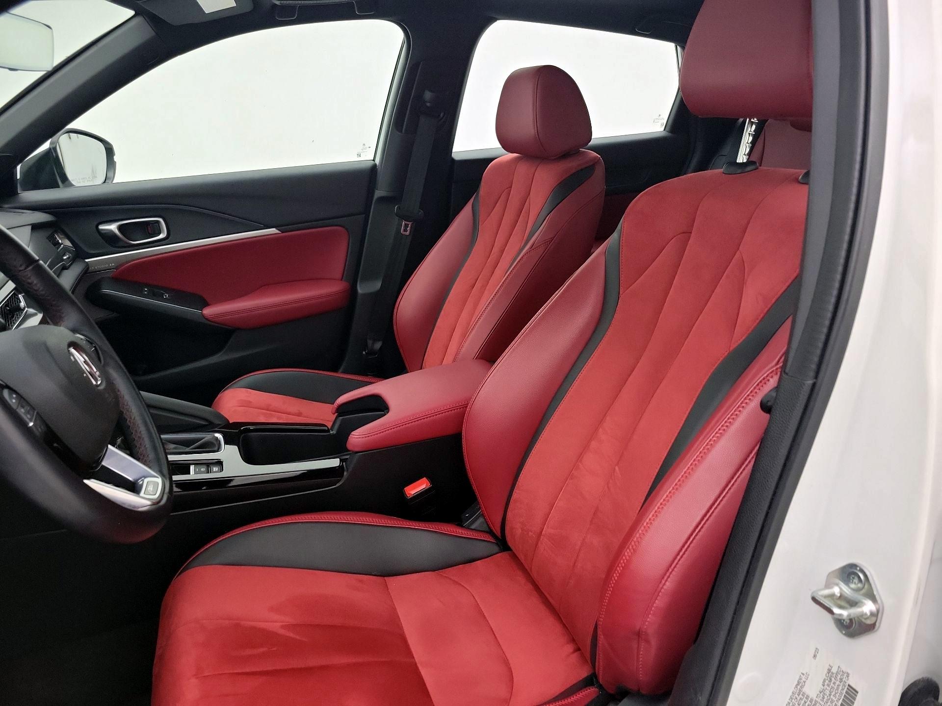 Thumbnail: 2024 Acura Integra - 11