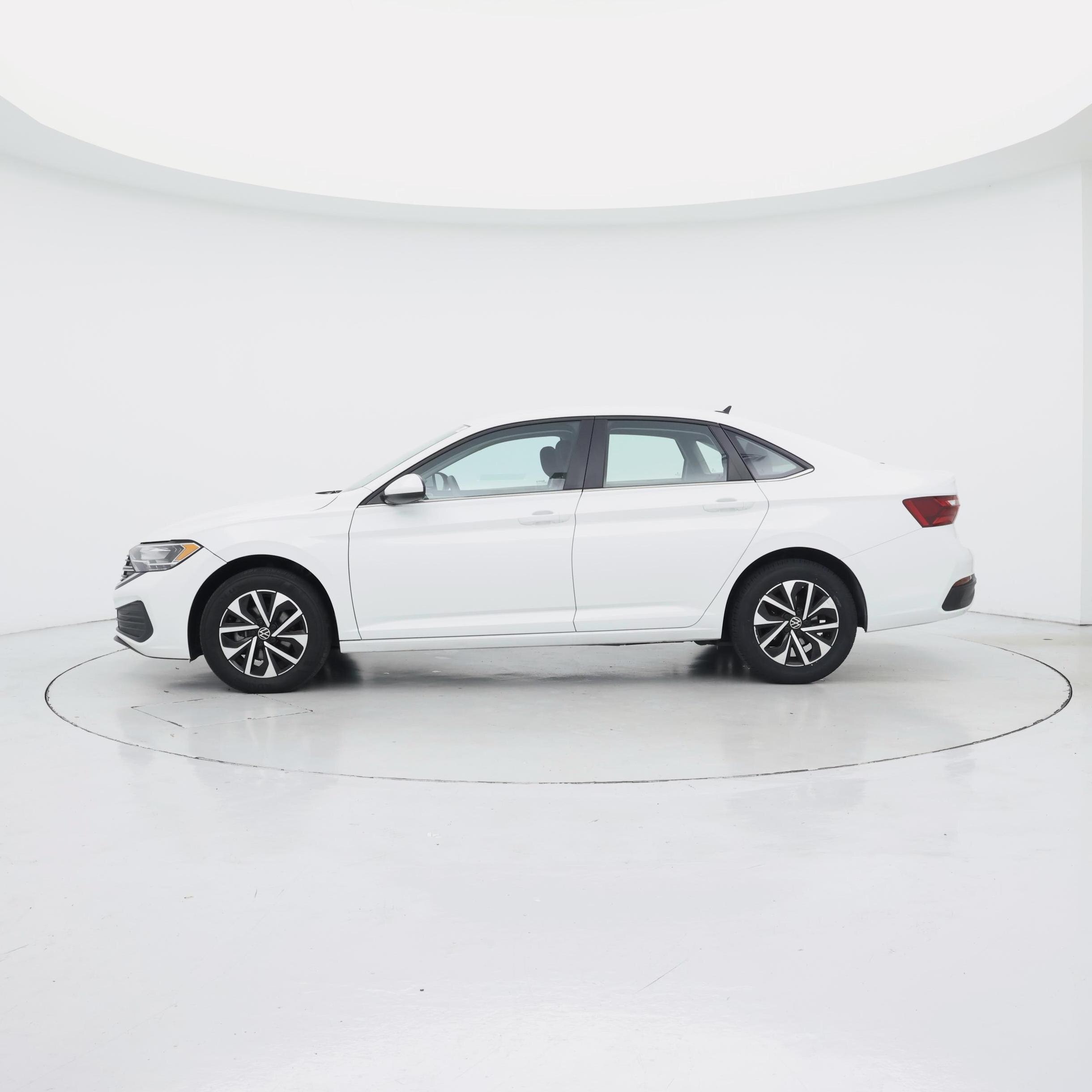 Thumbnail: 2023 Volkswagen Jetta - 3