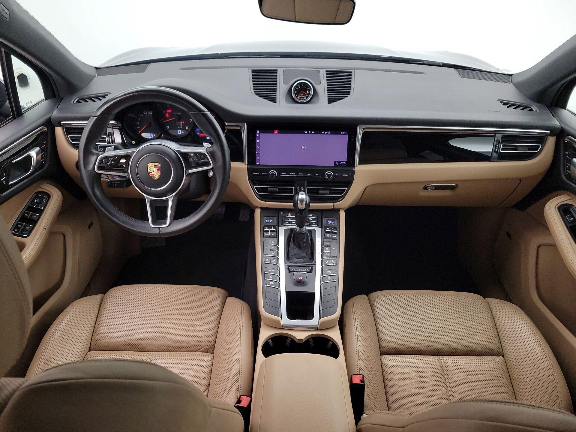 Thumbnail: 2020 Porsche Macan - 9