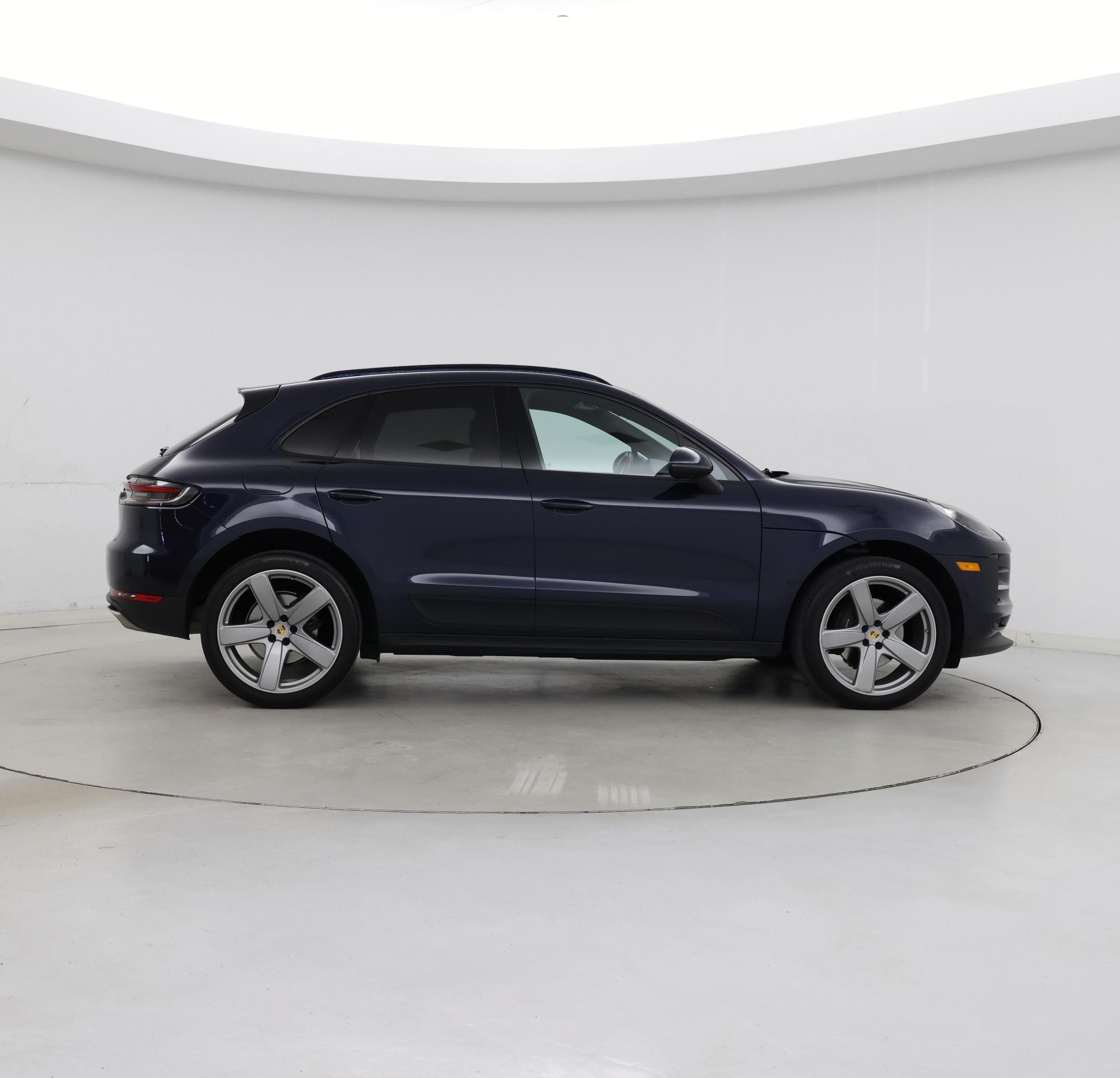Thumbnail: 2020 Porsche Macan - 7
