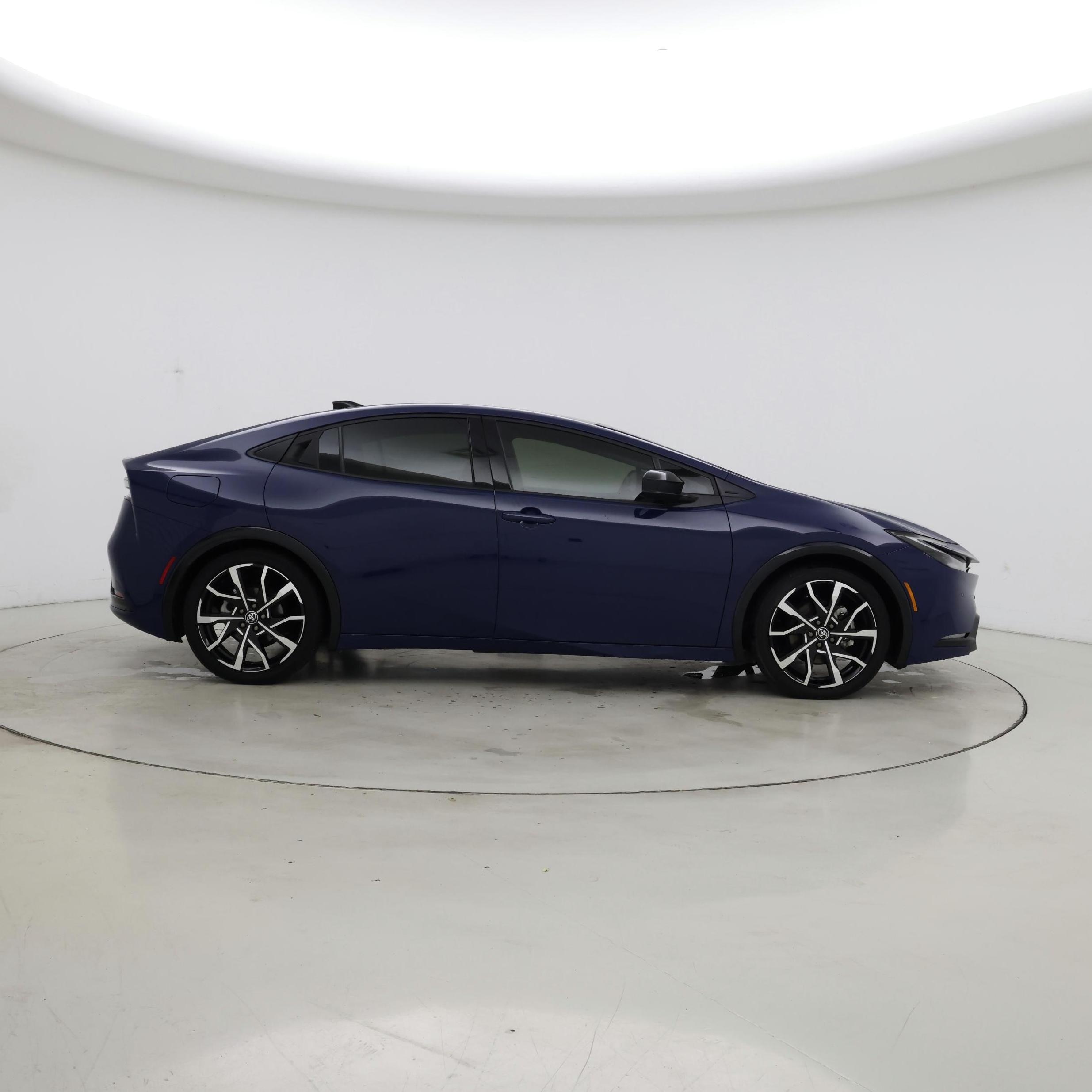 Thumbnail: 2025 Toyota Prius - 7