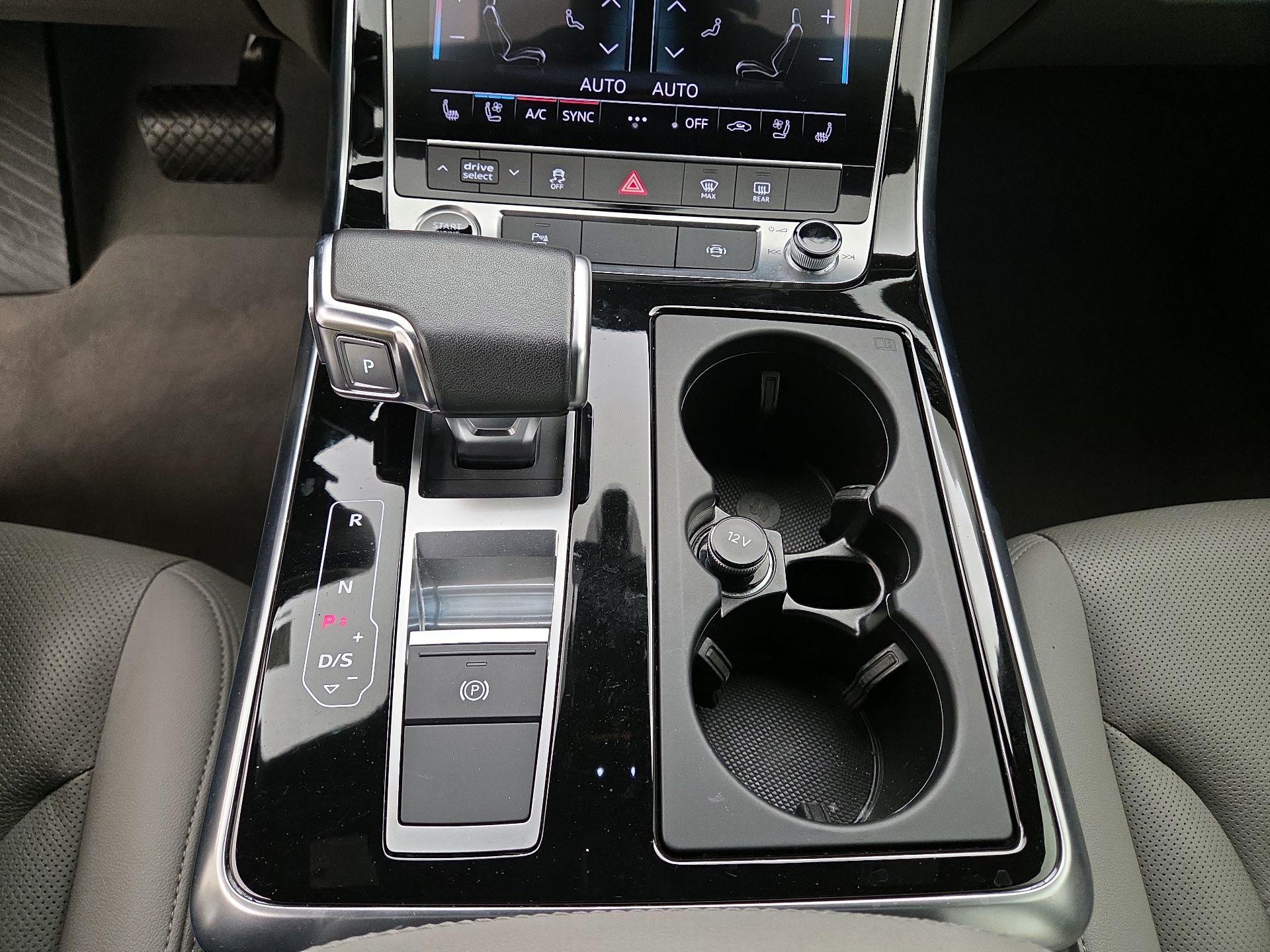 Thumbnail: 2023 Audi Q7 - 18