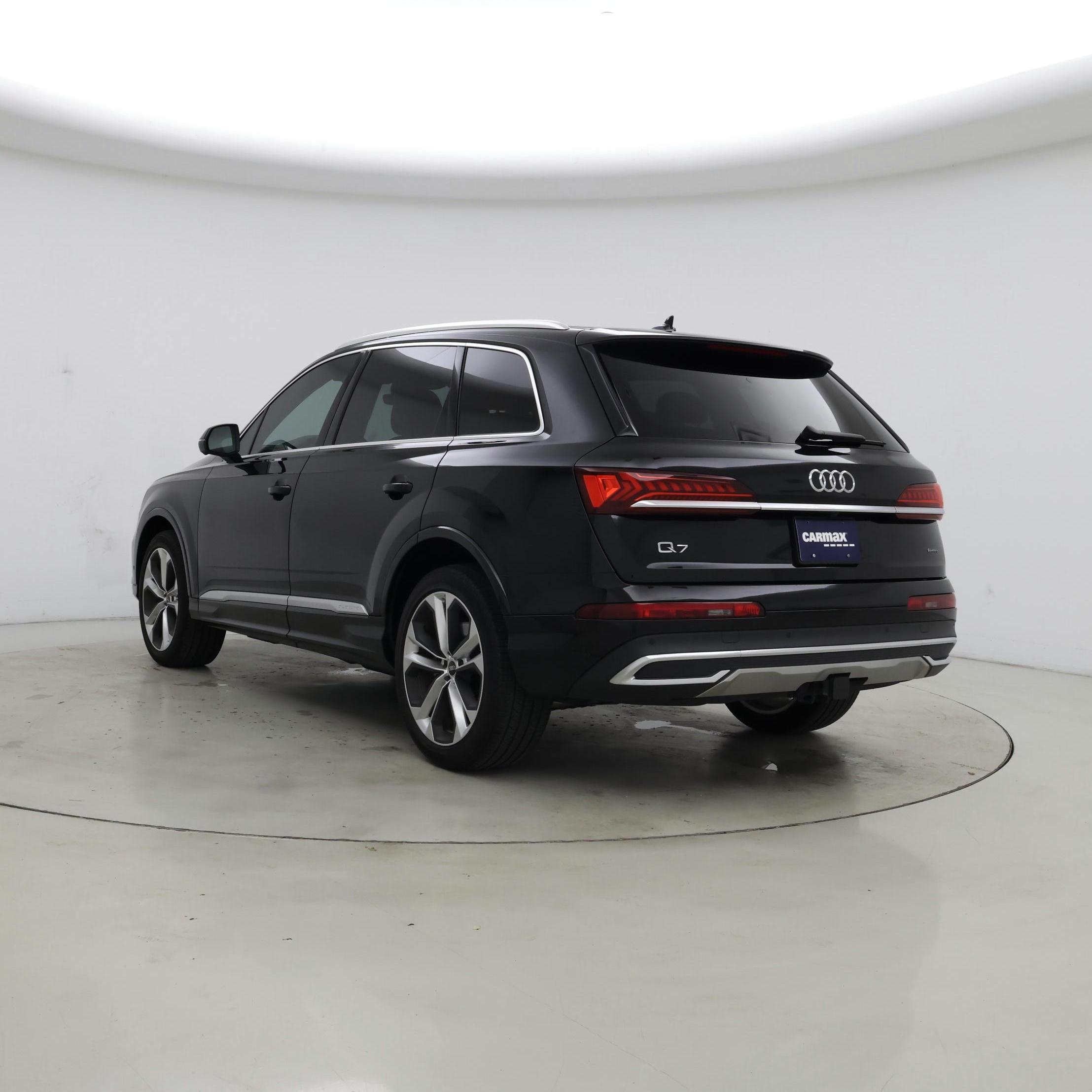 Thumbnail: 2023 Audi Q7 - 2