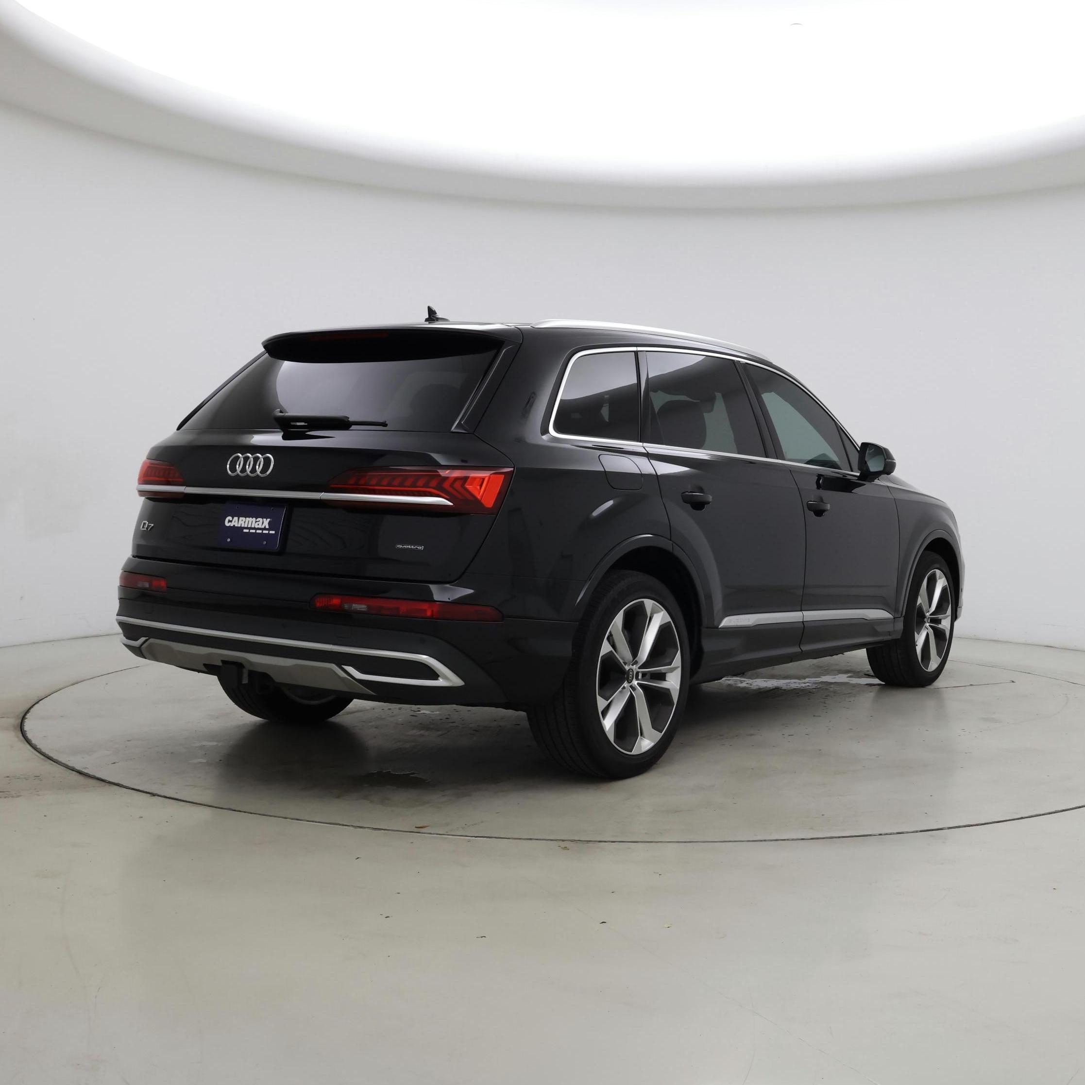 Thumbnail: 2023 Audi Q7 - 8